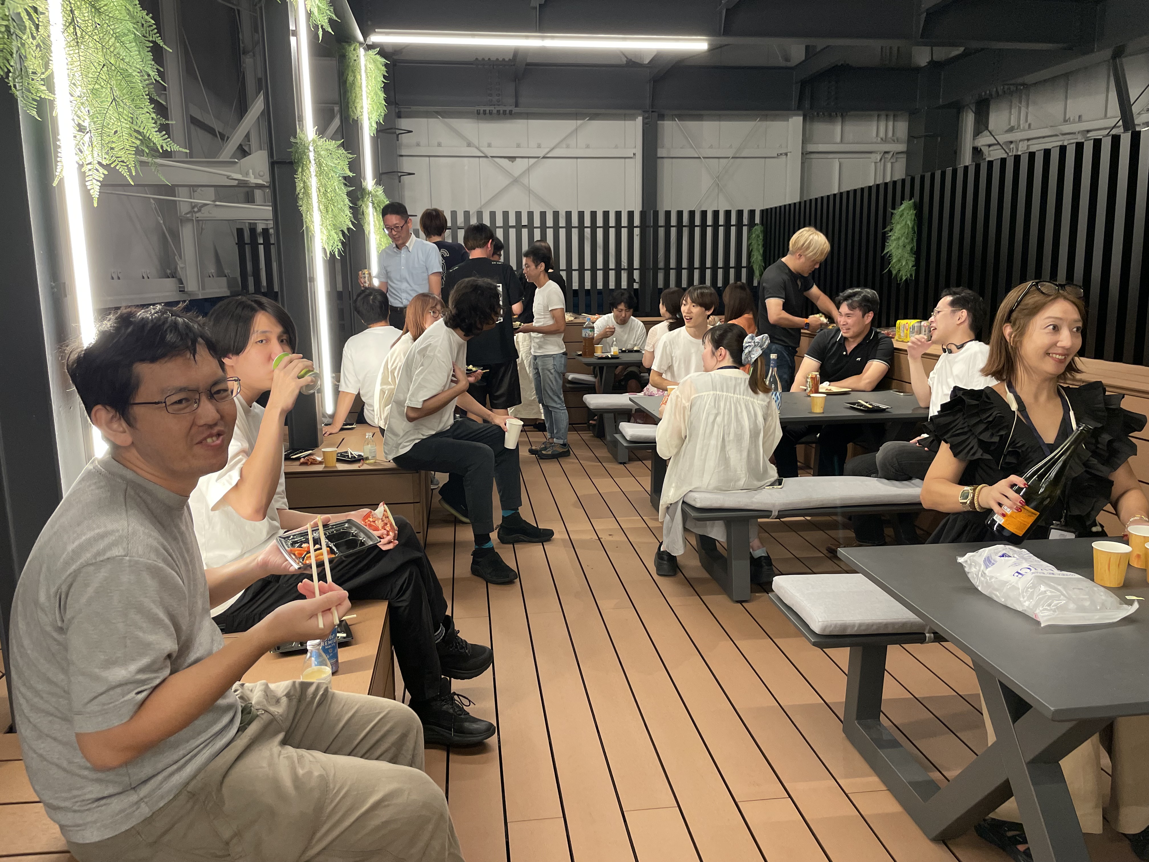新しいステージへ。バカン本社移転パーティーレポート