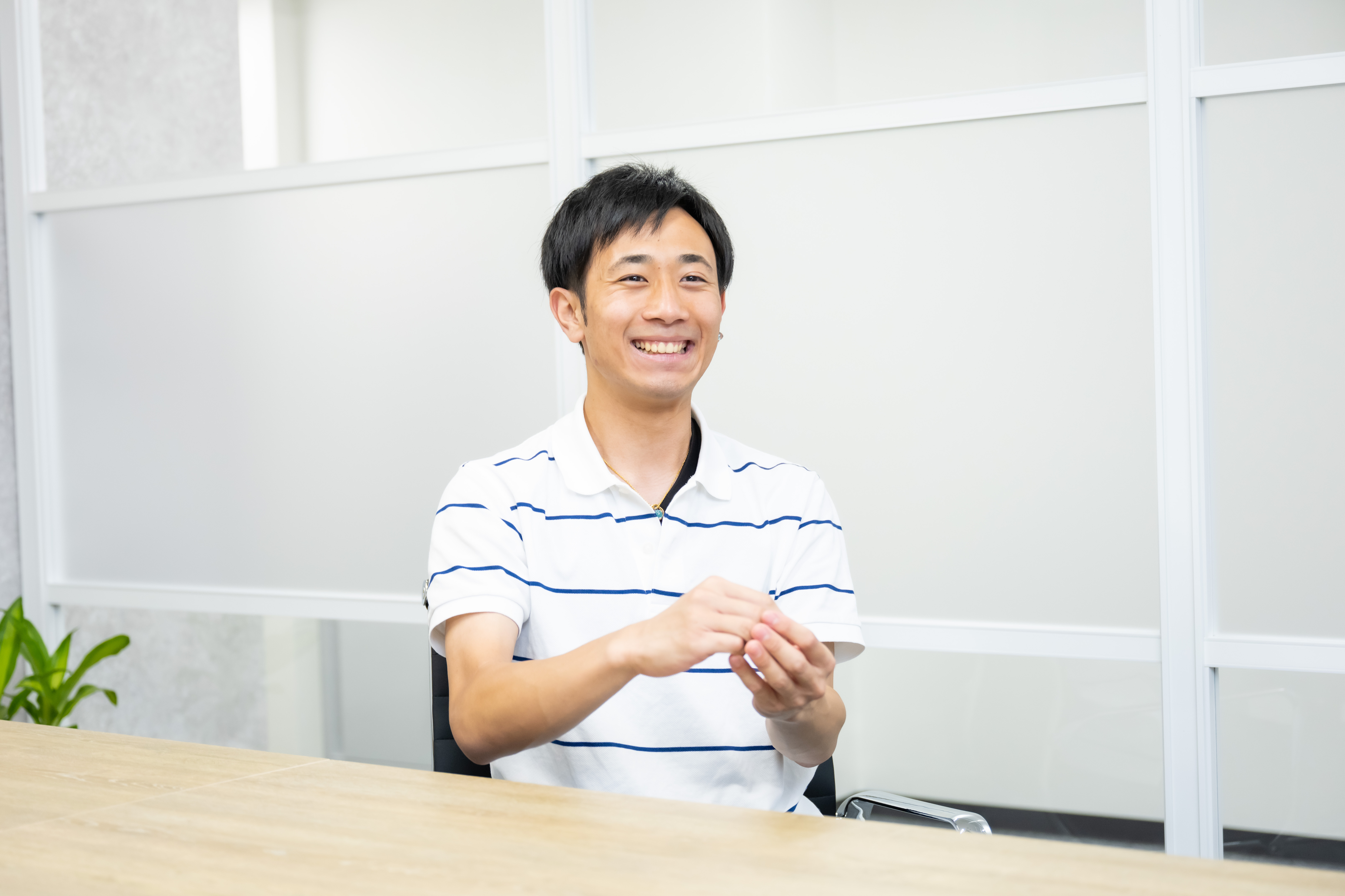 【社内インタビュー】～社員さん編～　敏腕営業ハンター高根さん
