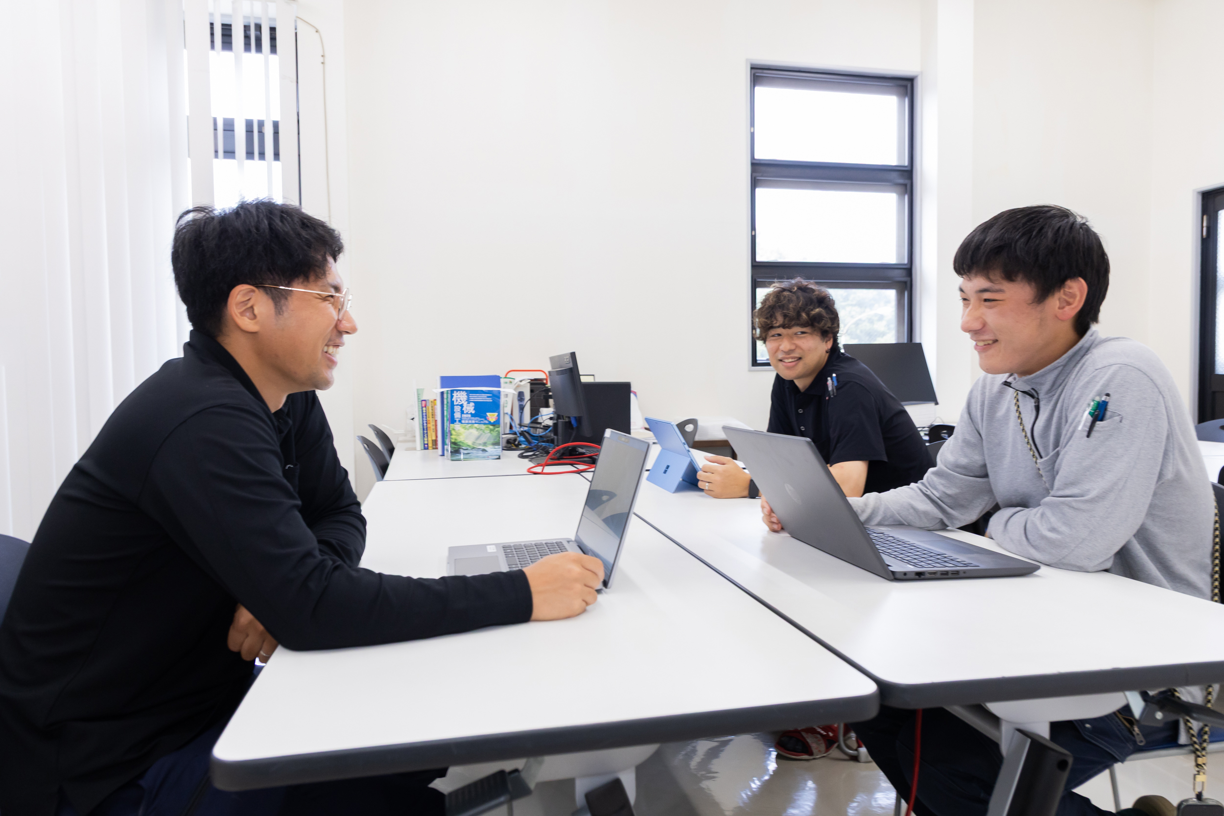 “知らない”からこそ挑戦する。明電社の30代部長が語る、自身のキャリアと明電社の魅力とは？