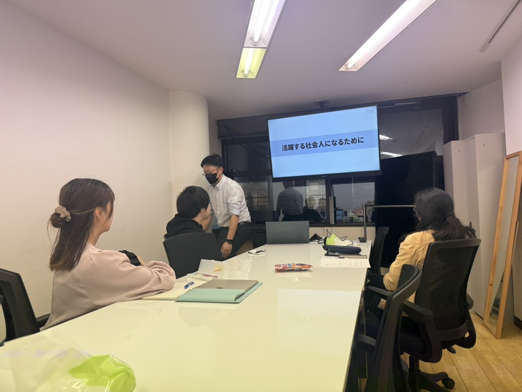 気づけば通信業界！？なんとなくから始まった私の挑戦。