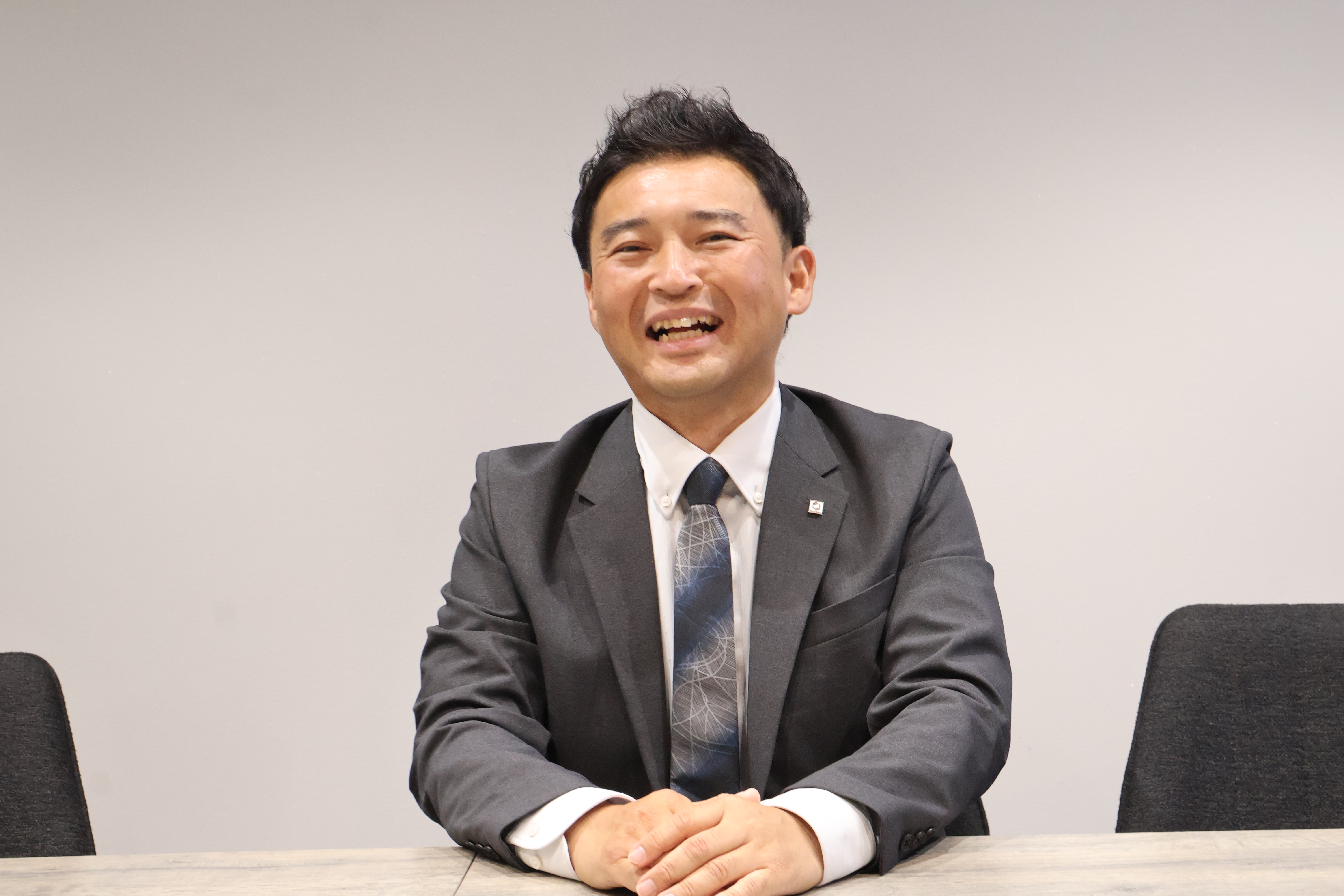 【社員インタビュー#05】誰よりも測量を愛し、誰よりも人に寄り添う。現場に息づく“人想いのプロ”