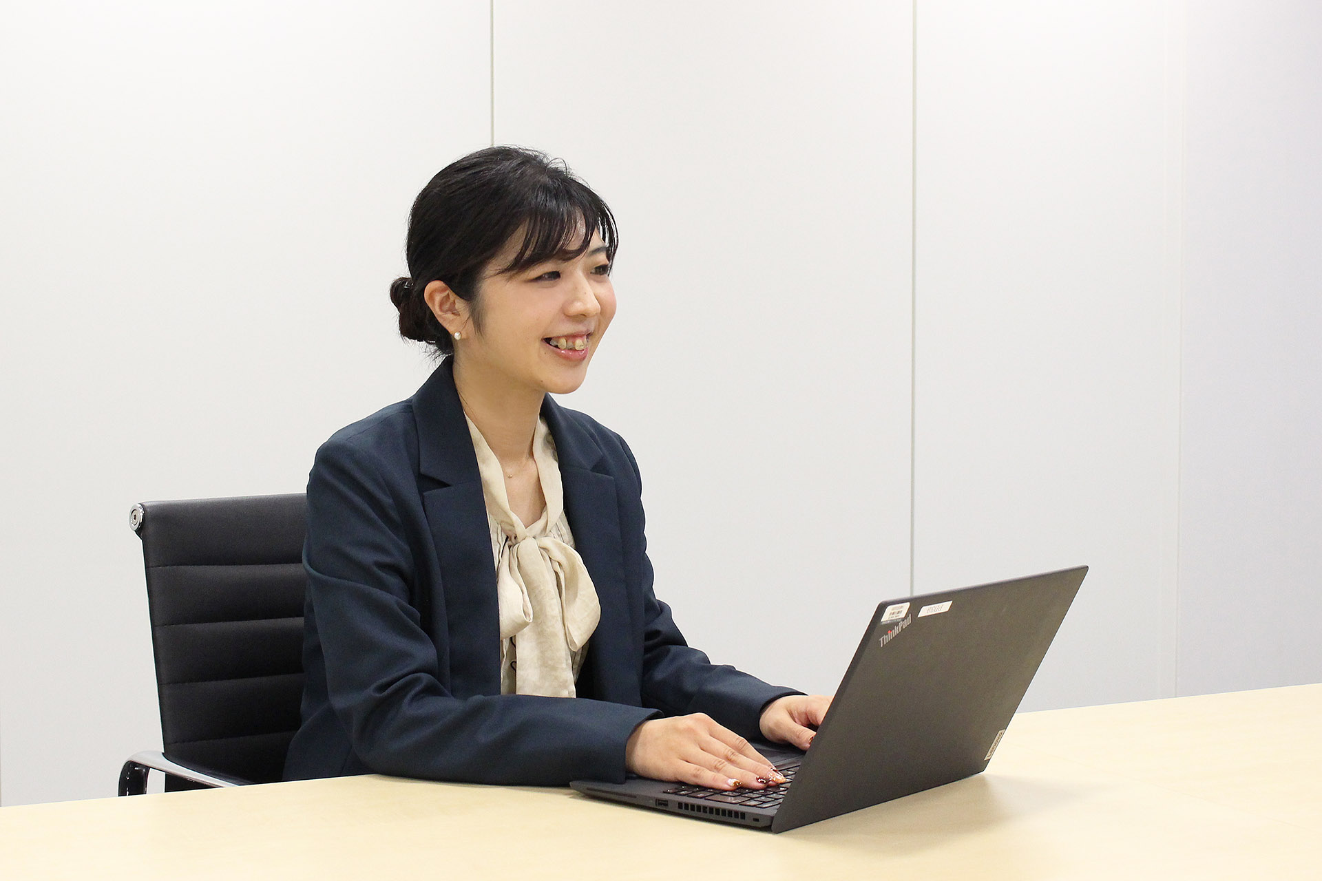 子育てと仕事、諦めない。育休明けも最前線で活躍する女性管理職の秘訣