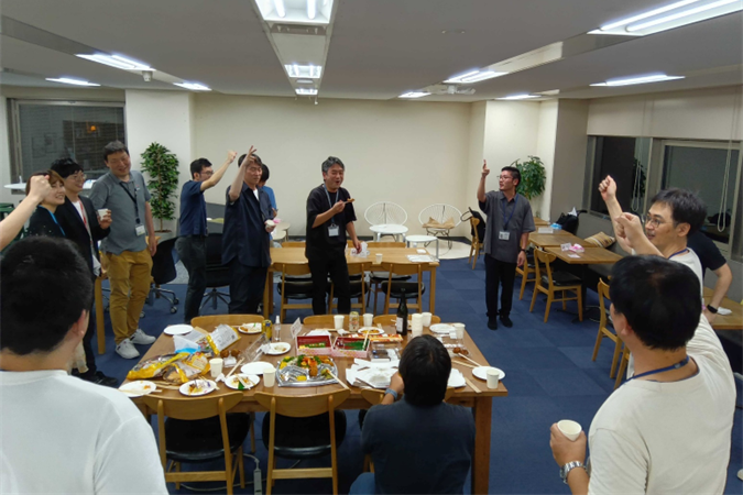 CDNextファミリー初の懇親会を開催！モチベーションがあがった熱い夜のお話