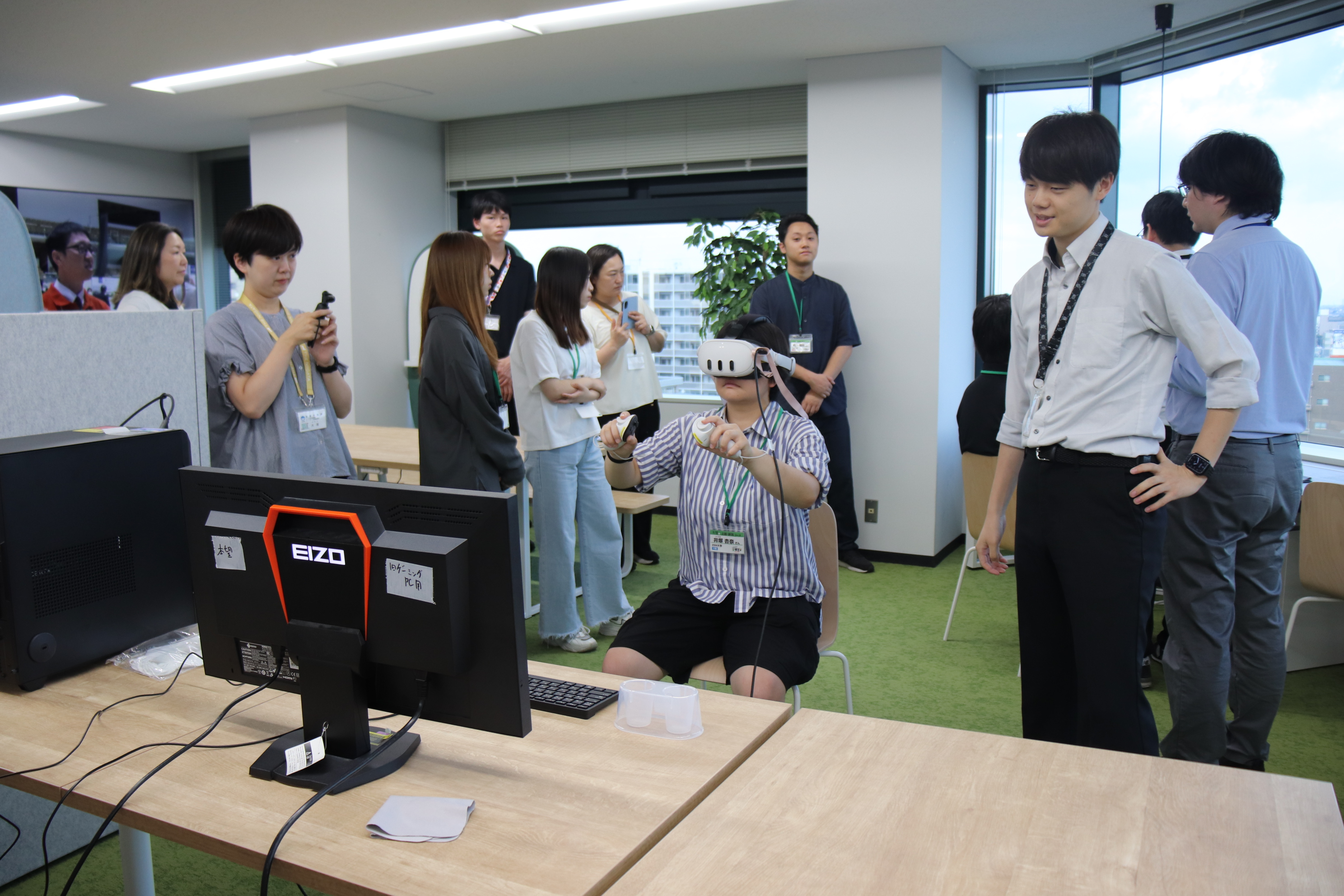 県外大学の1・2年生を対象とした「にいがた鮭プロジェクト」企業見学バスツアーのレポート記事が公開されました