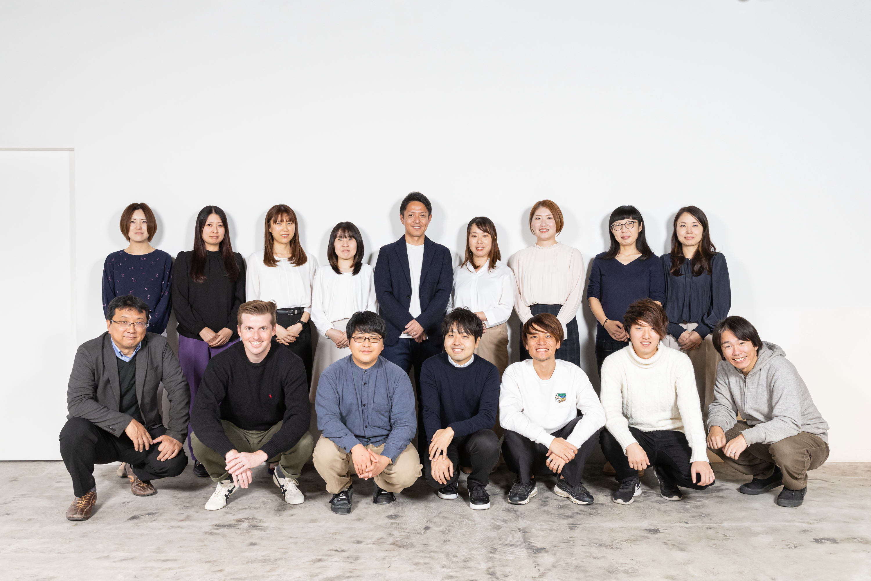 個人プレーから「チームで目標を達成する」安心感へー子育てと仕事が両立できる心強いチームの存在