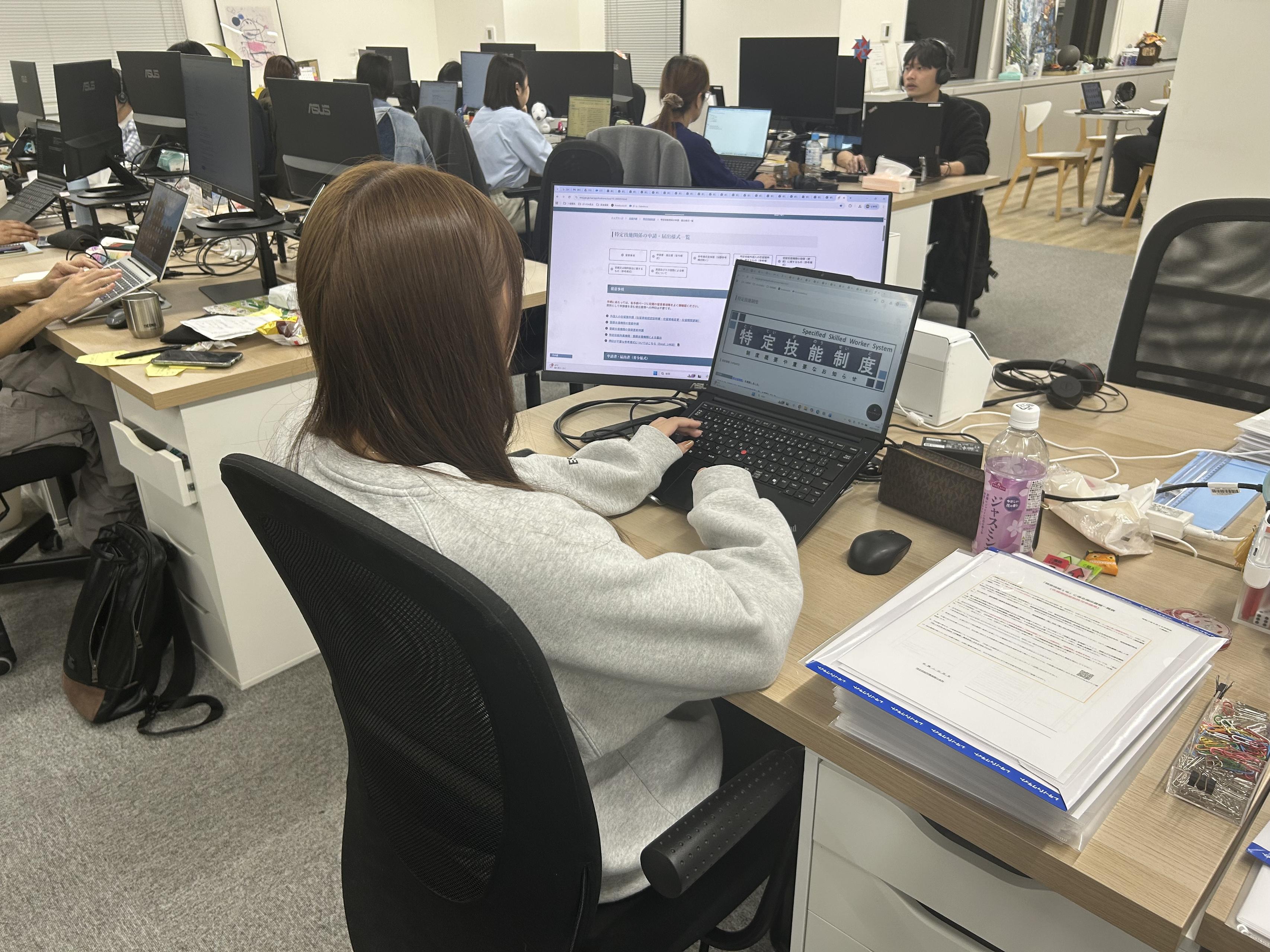 【ビザサポートチーム紹介】チームのメンバーや仕事のやりがいを紹介します！