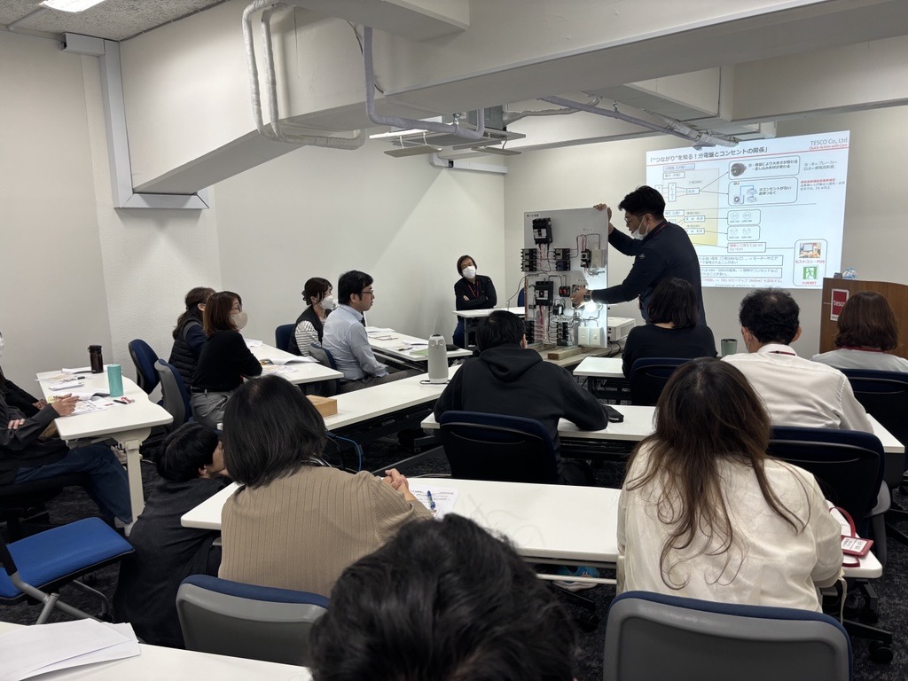 「未経験OK！」×「リアル研修」＝〇〇？！