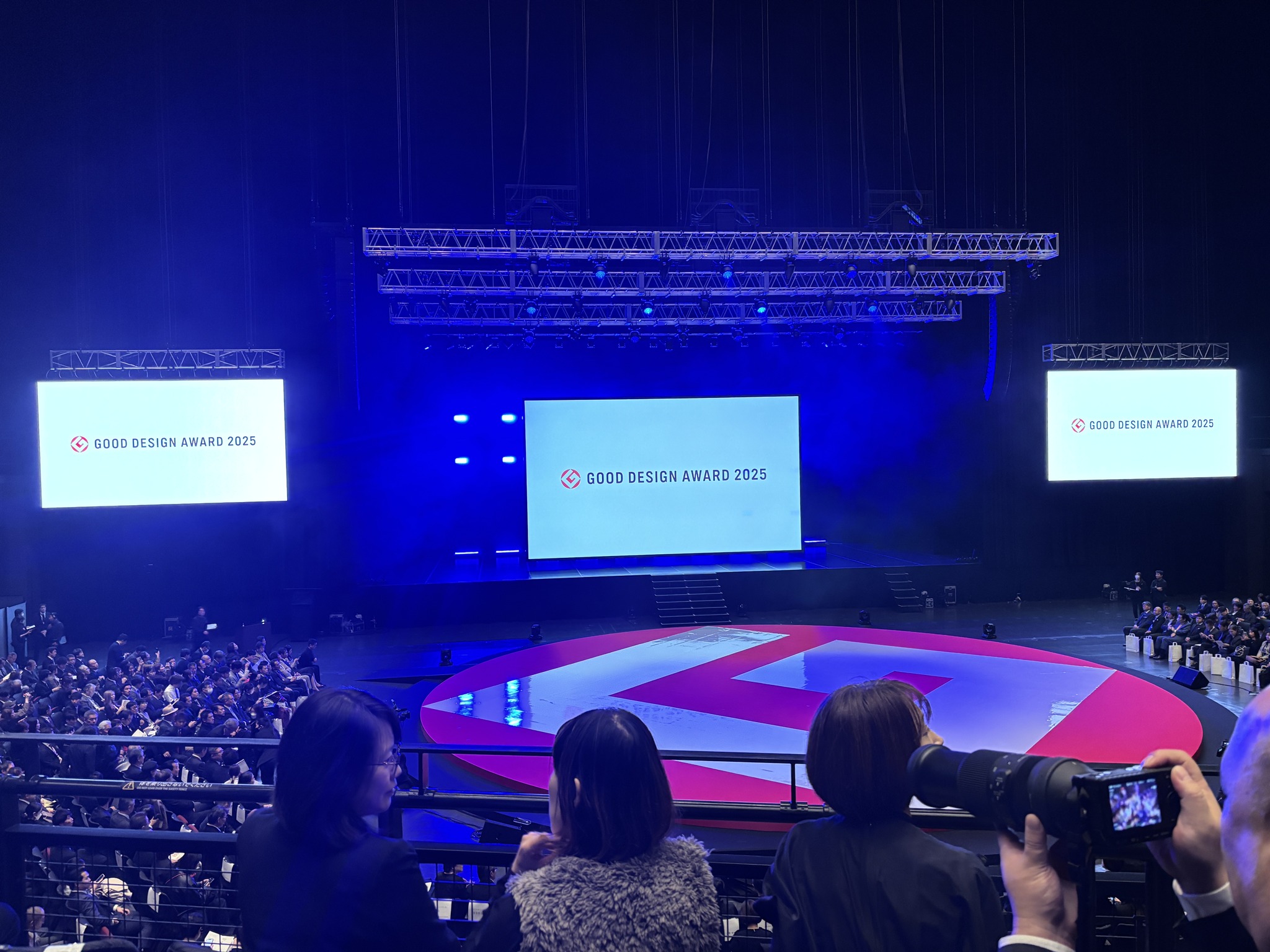 グッドデザイン賞祝賀会に出席しました。