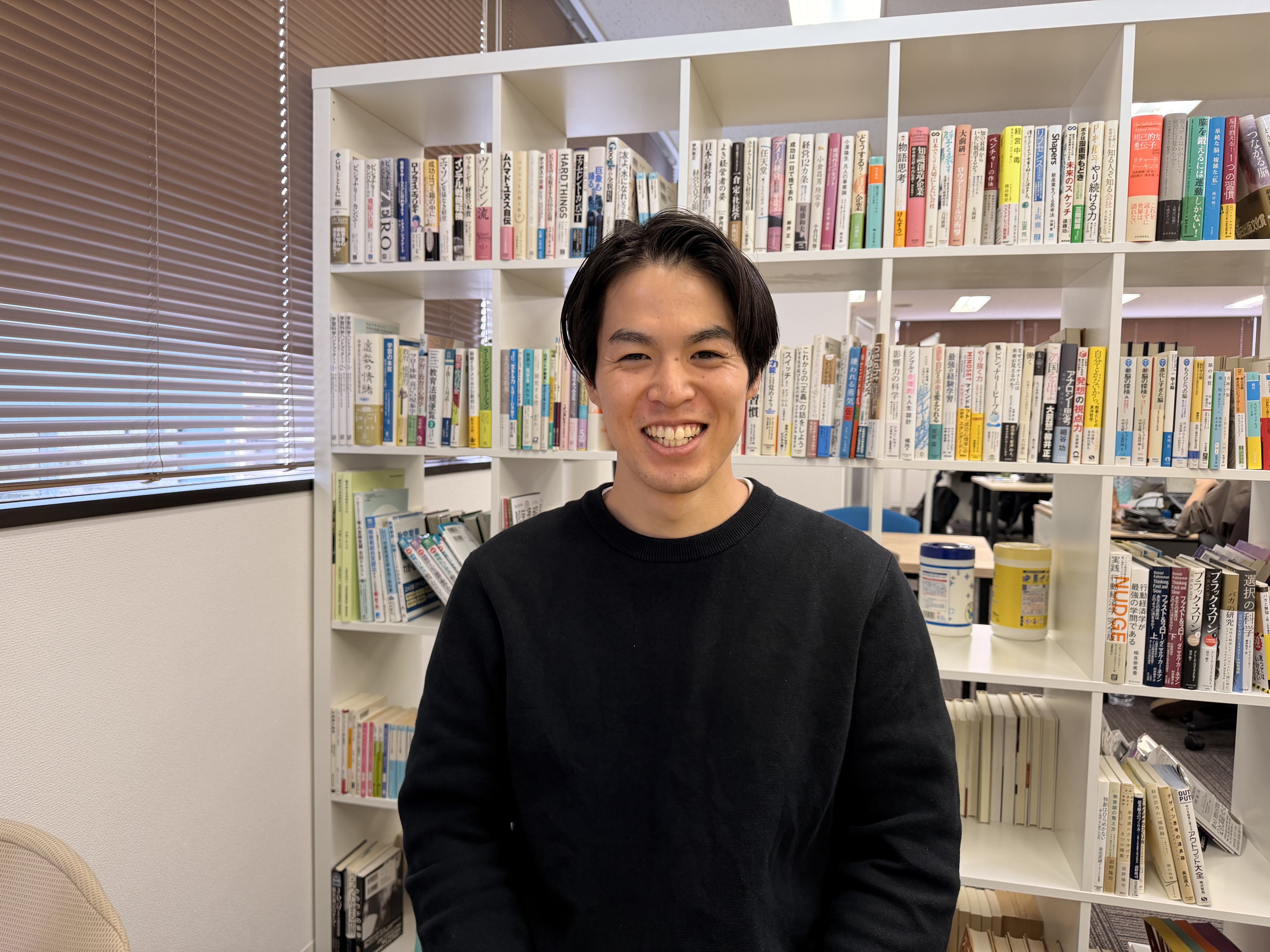 【新入社員紹介】「努力次第で、何者にもなれる」その言葉が、眠っていた情熱を呼び起こした