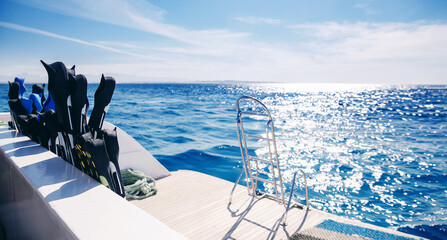 🌺 Sea-Borne – Okinawa Days