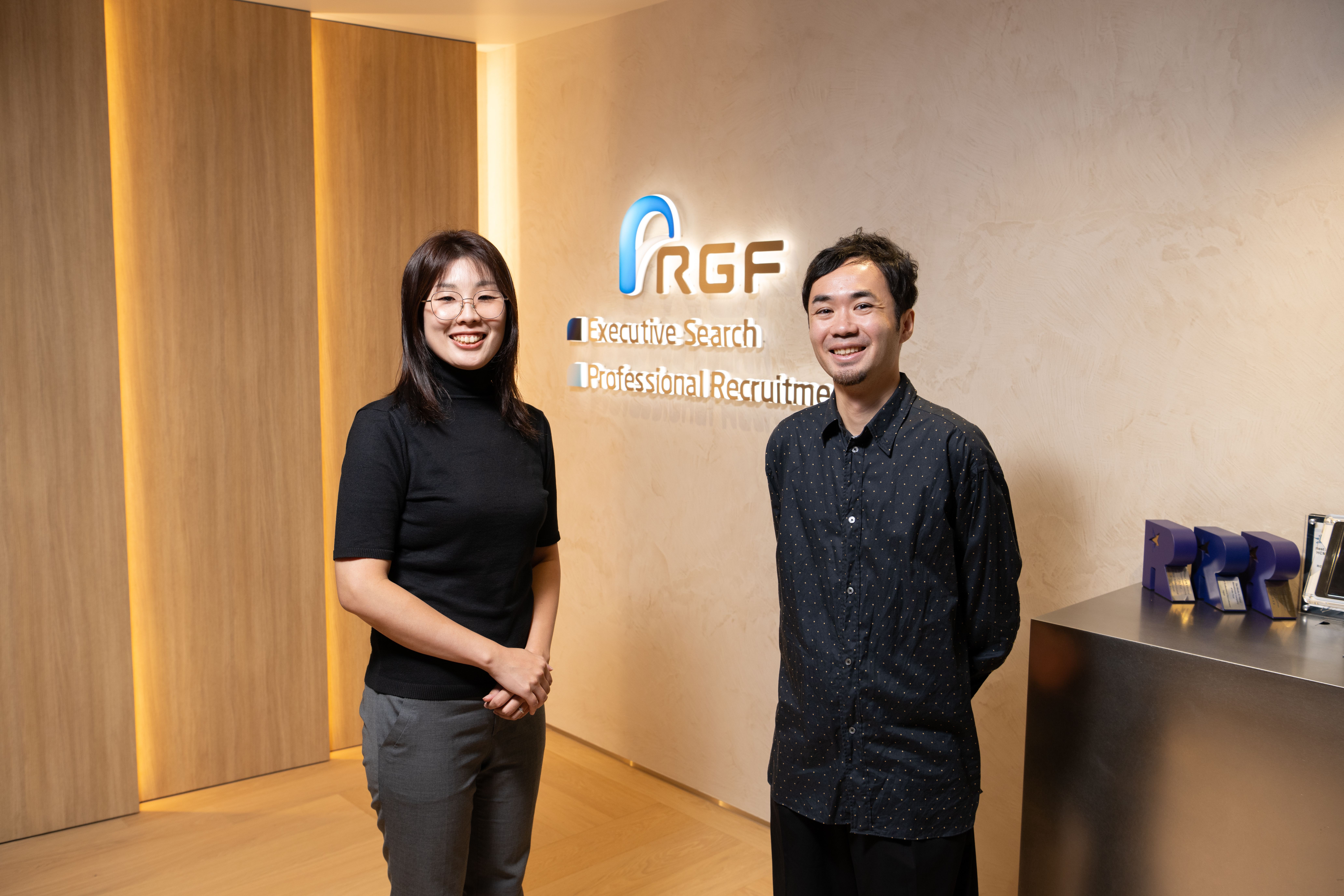 仕事の裁量も、評価制度も、教育制度も、助け合う風土も。同業他社から転職した2人が口を揃えて言う、RGFの魅力。