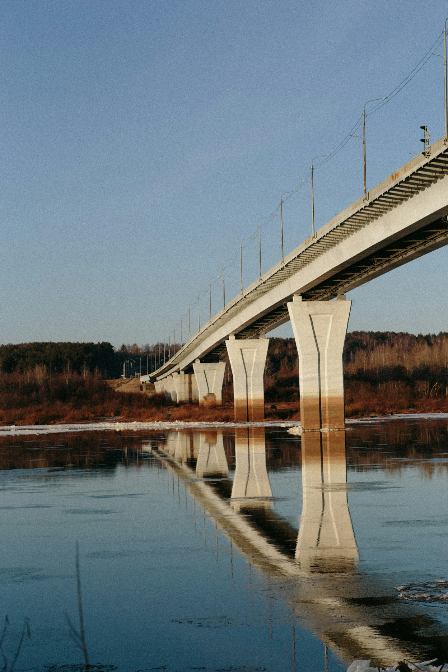 越境する思考で、社会の構造を再設計する