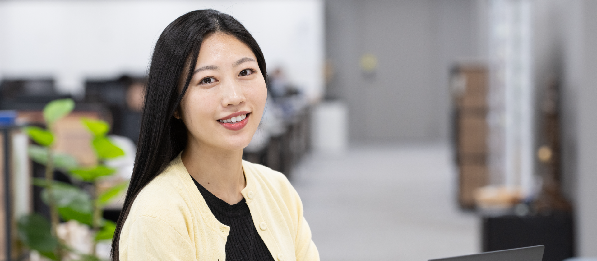 はじめての人材業界で、異業種出身者が見つけた「理想の職場環境」。手に入れたのは、仲間と感謝、正当な評価