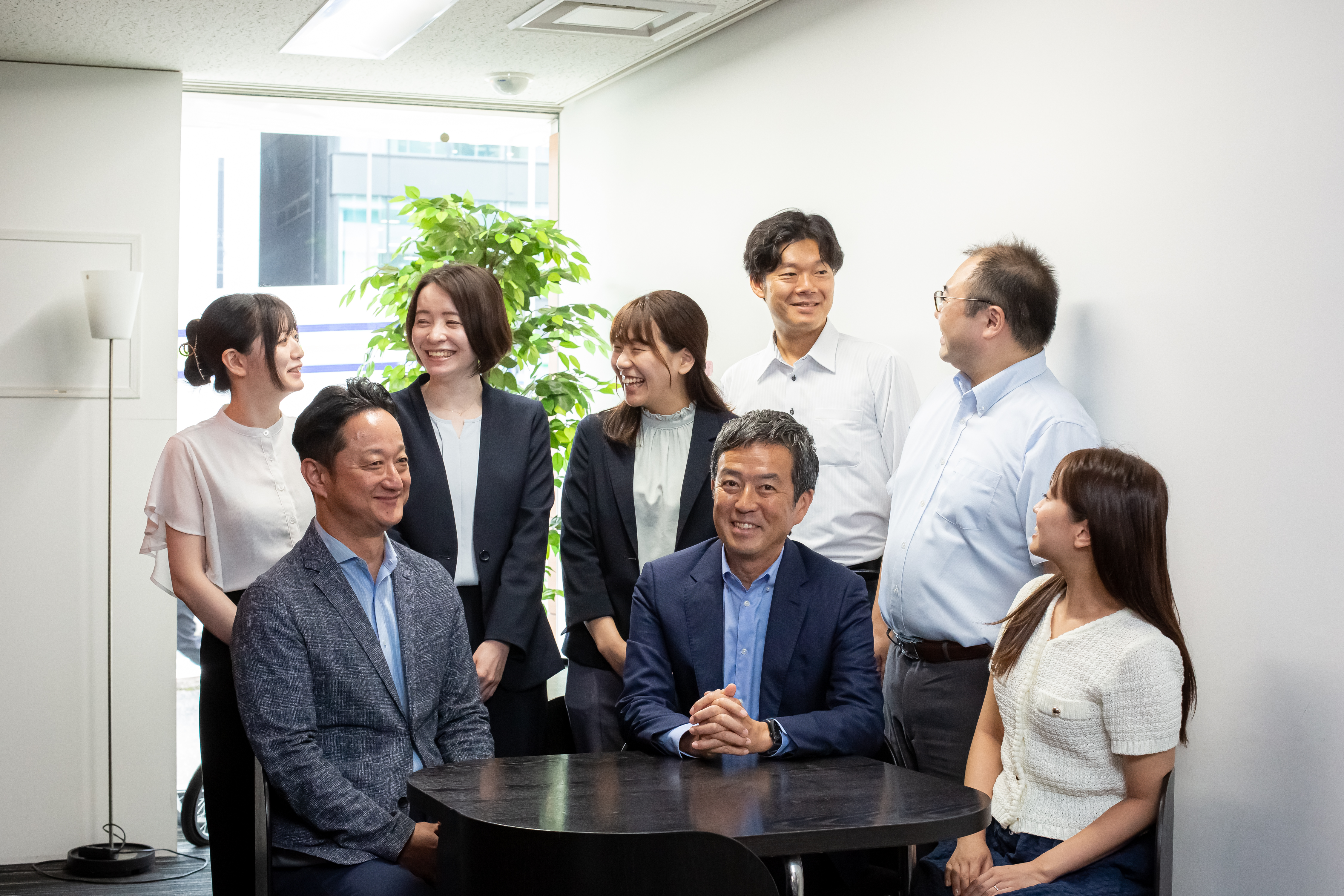 株式会社サンビレッジの創業ストーリー
― 小さな覚悟から始まった、大きな挑戦の物語 ―