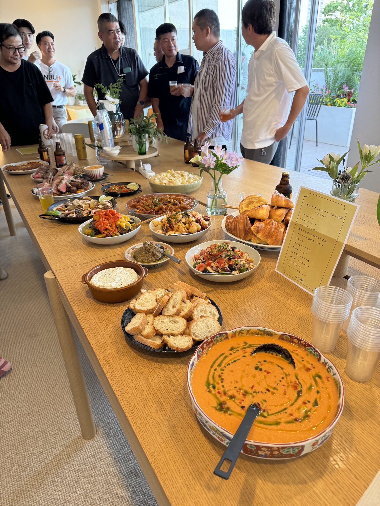 リヨンもピエモンテも雲南も。— テーマで旅する社内パーティー