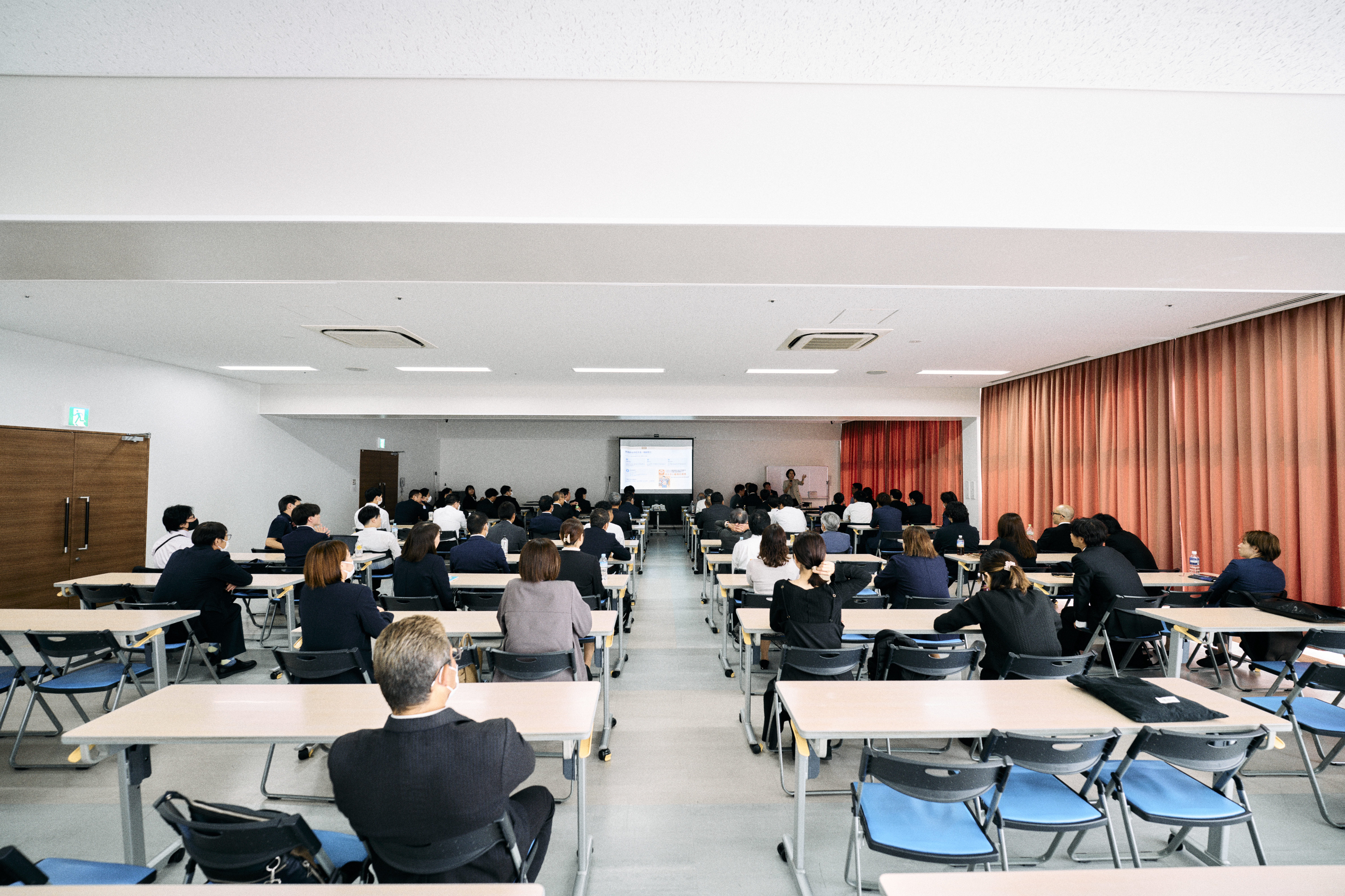 年に一回の全体会議を終えました。伝えたい事をしっかり伝わるまでが私の仕事です