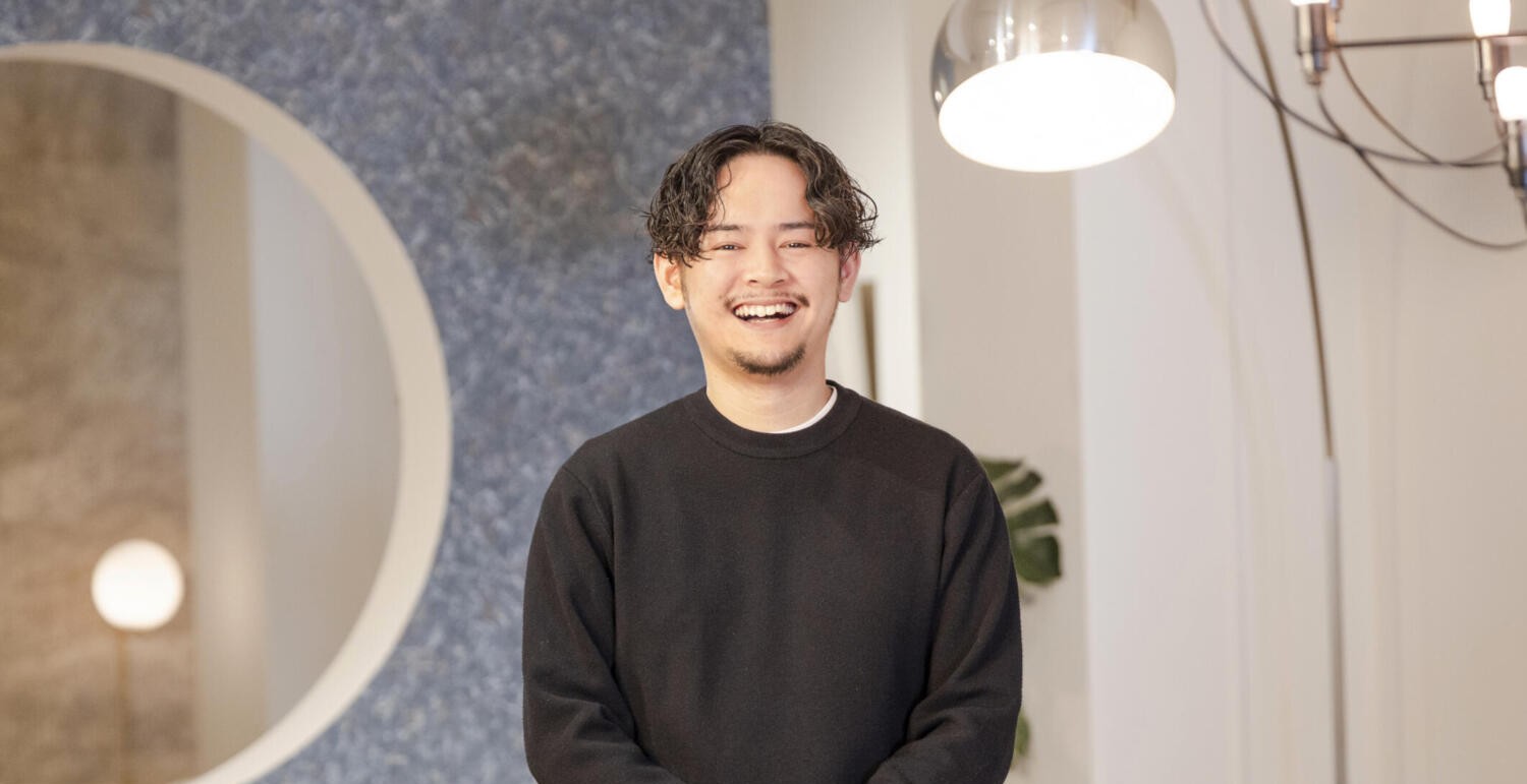 【社員インタビュー】ストアマネージャーHさん「日本で売れるはずがない？ドイツで運命の出会い」