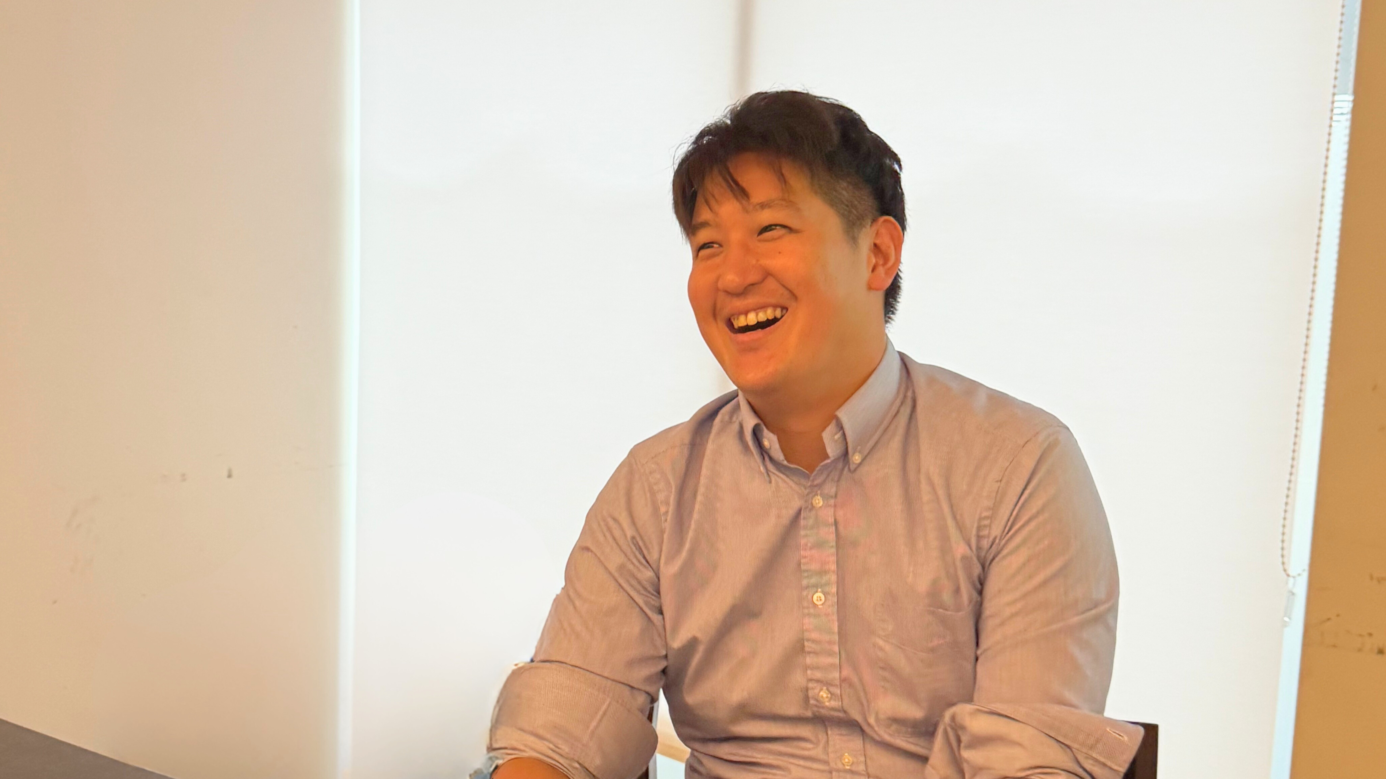 『できるできない』ではなく『やるやらない』が成長の鍵。大企業からスタートアップのキャリアを経て異業種から転職した事業責任者に聞いたティータイムのリアル。