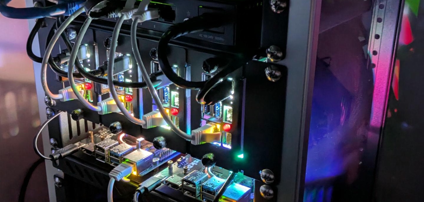 ポートフォリオサイト作りました。