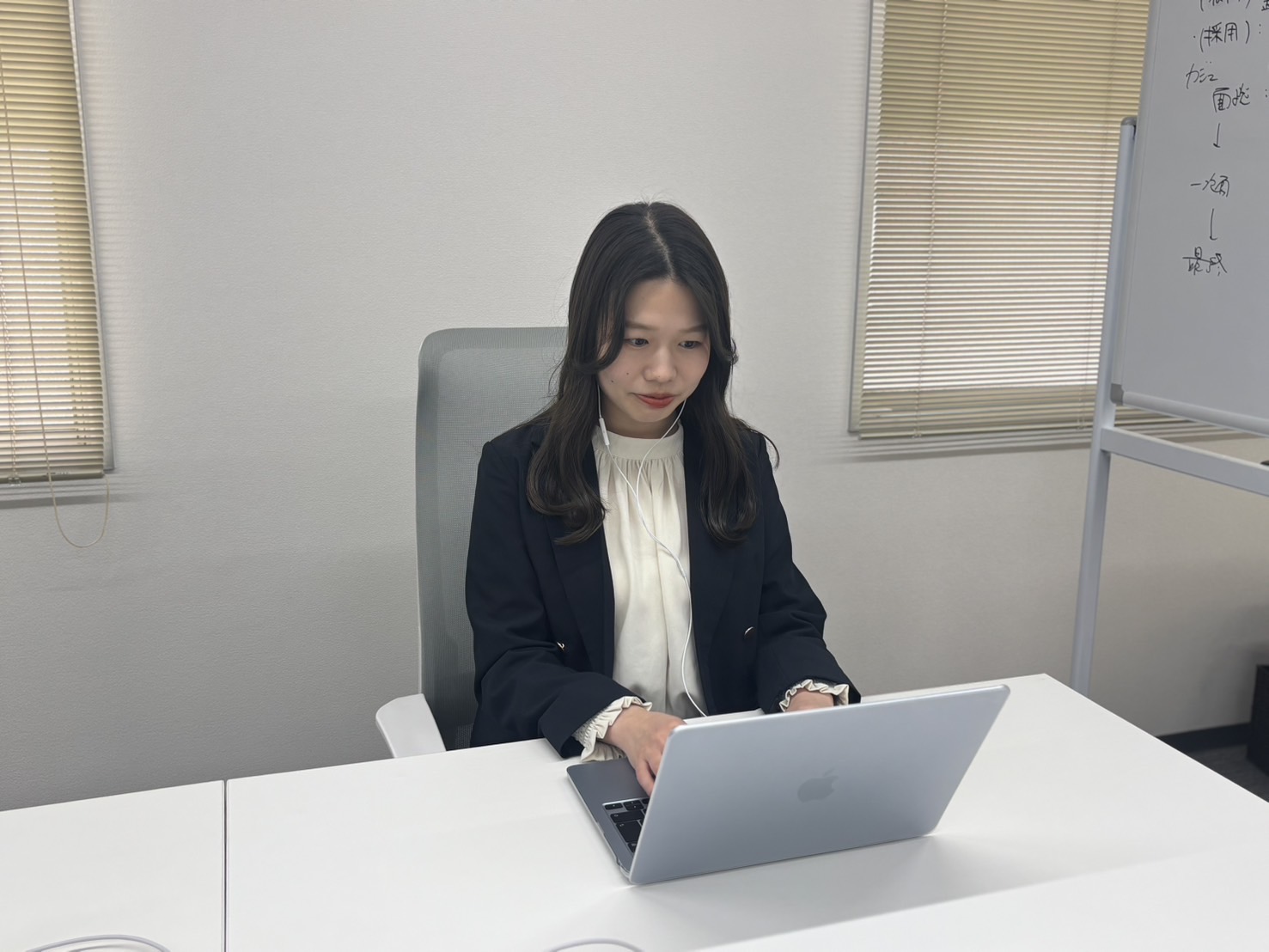【社員インタビュー】どうして株式会社Synergy Careerに？新PR・採用担当の野口さんに聞いてみました！