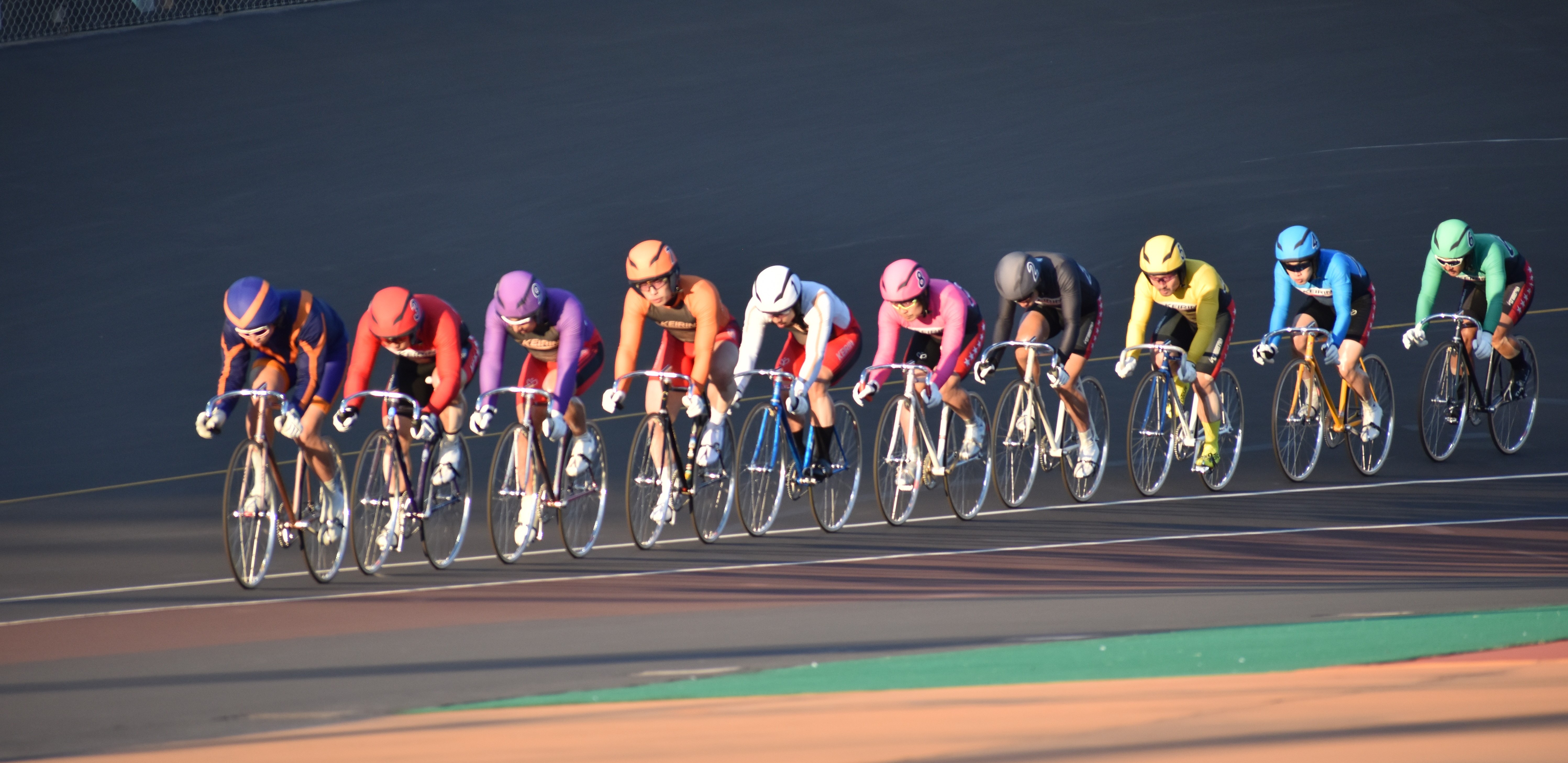 公営競技の競輪とは？