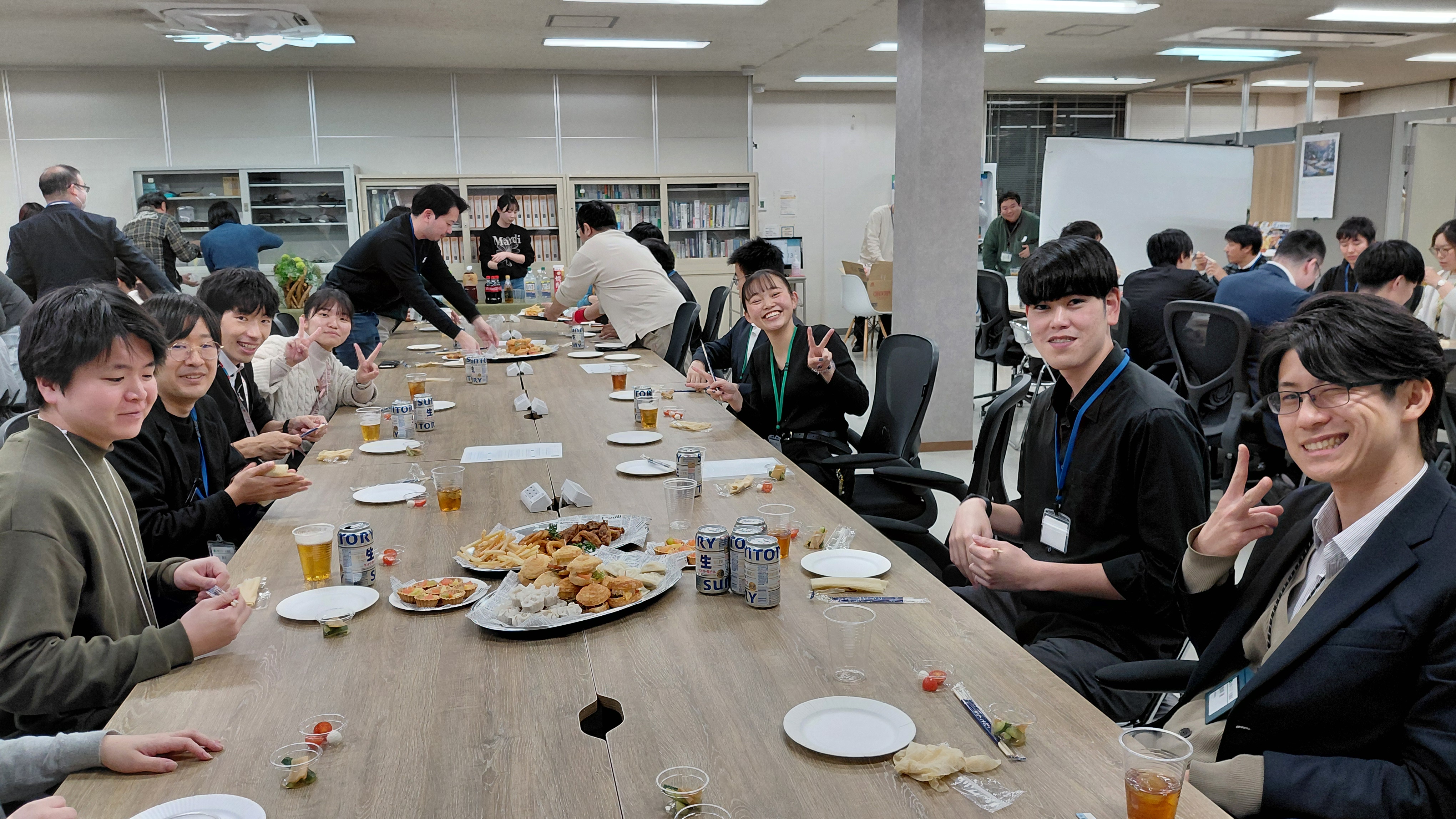 過去にありがとう、みらいへよろしく！本社で迎えた、特別な忘年会