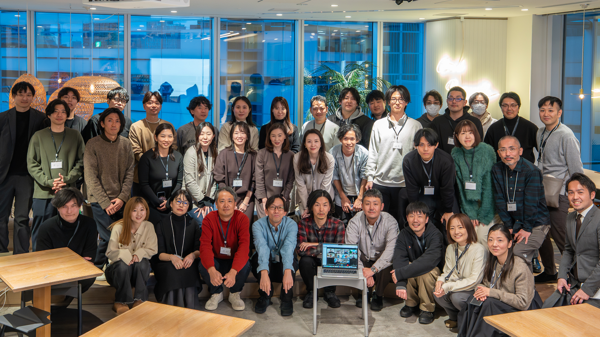 【SHAREDINE 2025 to 2026】半期に一度の振り返り&社内忘年会を実施しました！