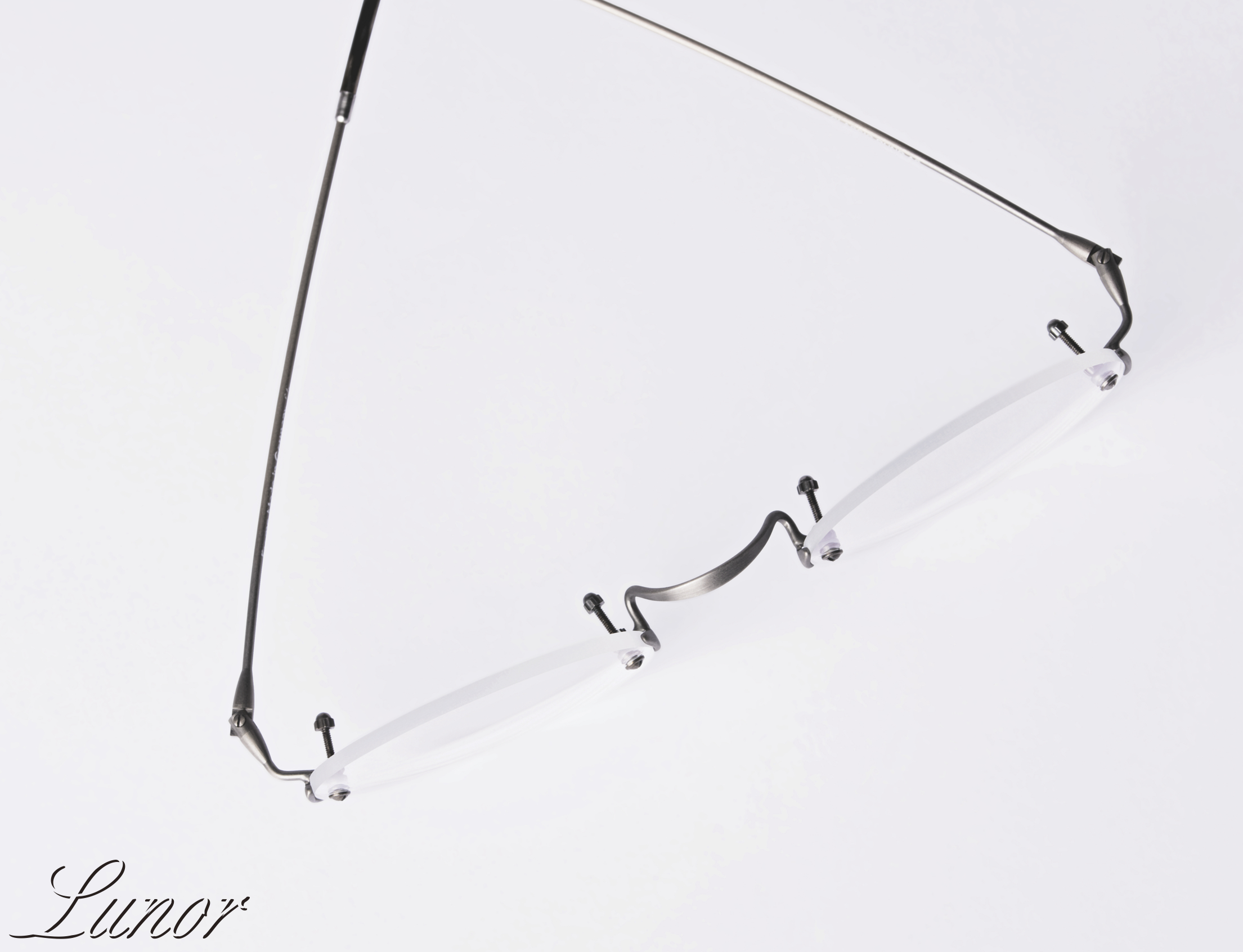 日常に寄り添うクラシック。Lunor のものづくり