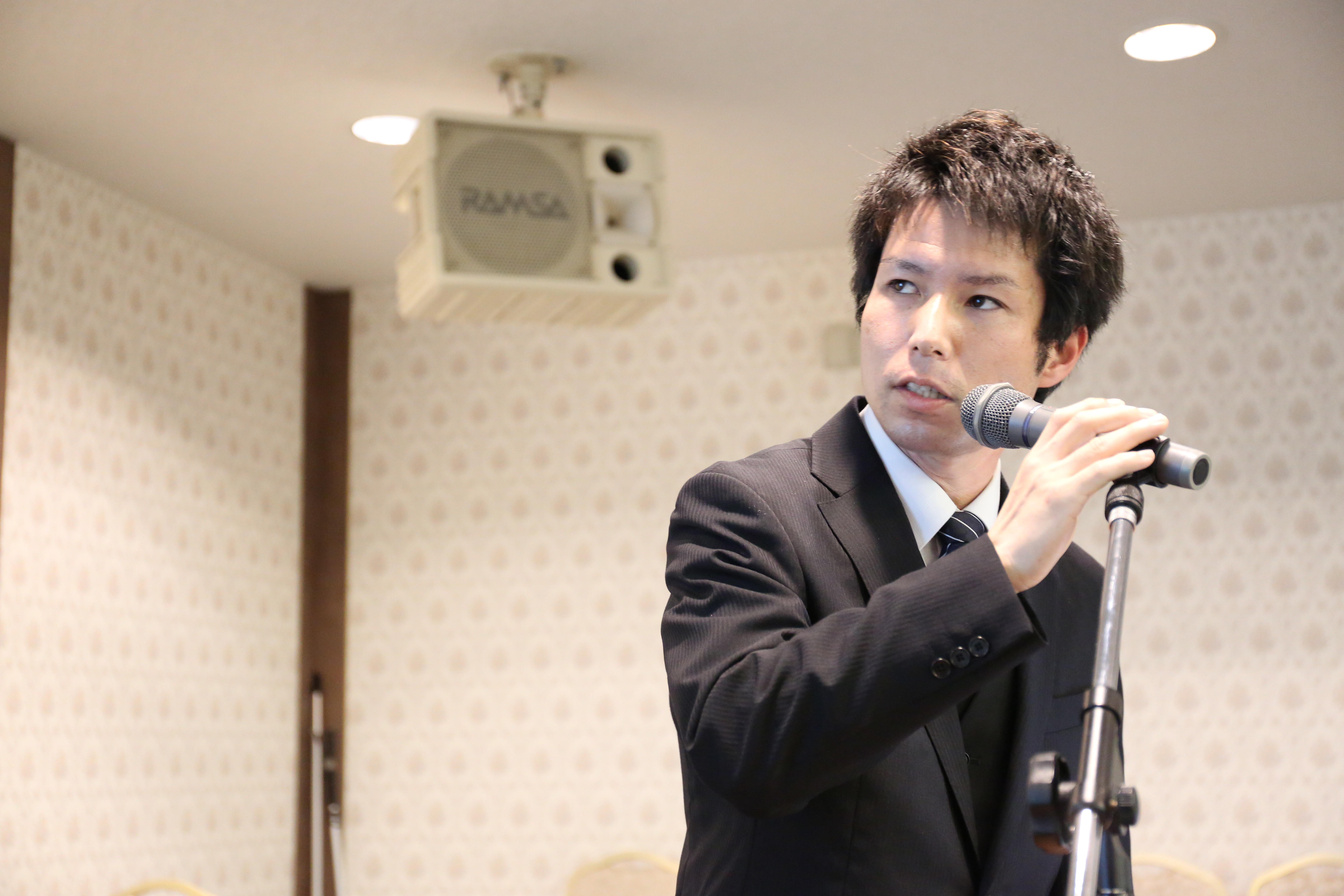 【社員インタビュー：異業種からの転職】未経験からチームリーダー、そして拠点運営へ