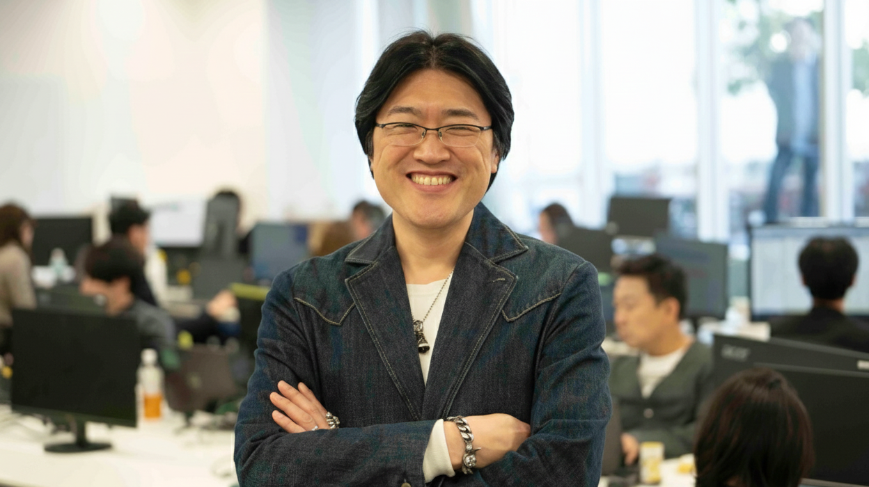 【役員紹介】圧巻のギターコレクションが飾られた部屋の住人