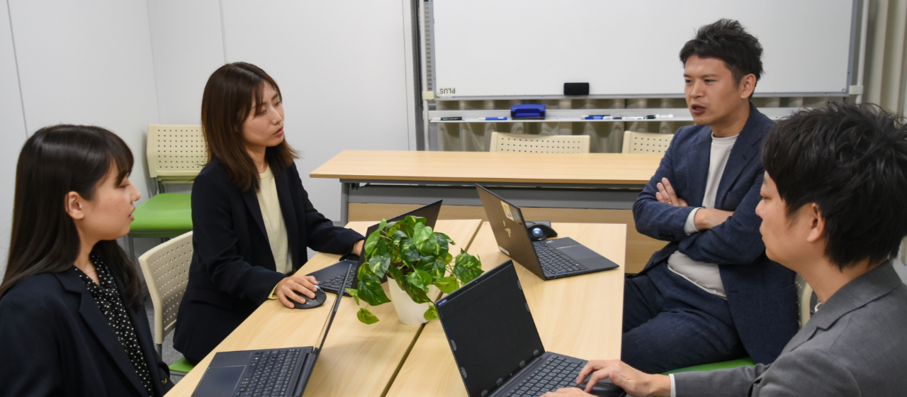 まさに大変革期！「自社完結型採用」に向けた新たな挑戦｜ナリコマ採用課座談会