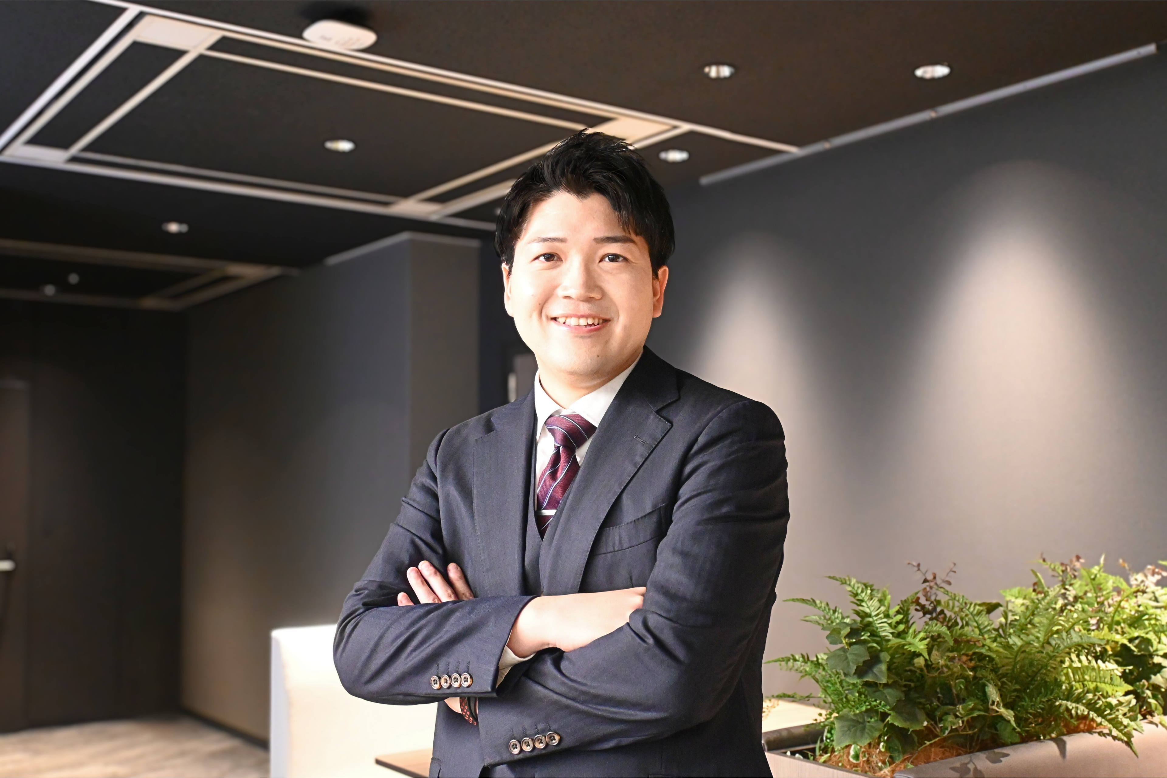 YTL社員インタビュー！毎日5km走る“化け物”研修講師が語る「この会社で働く理由」