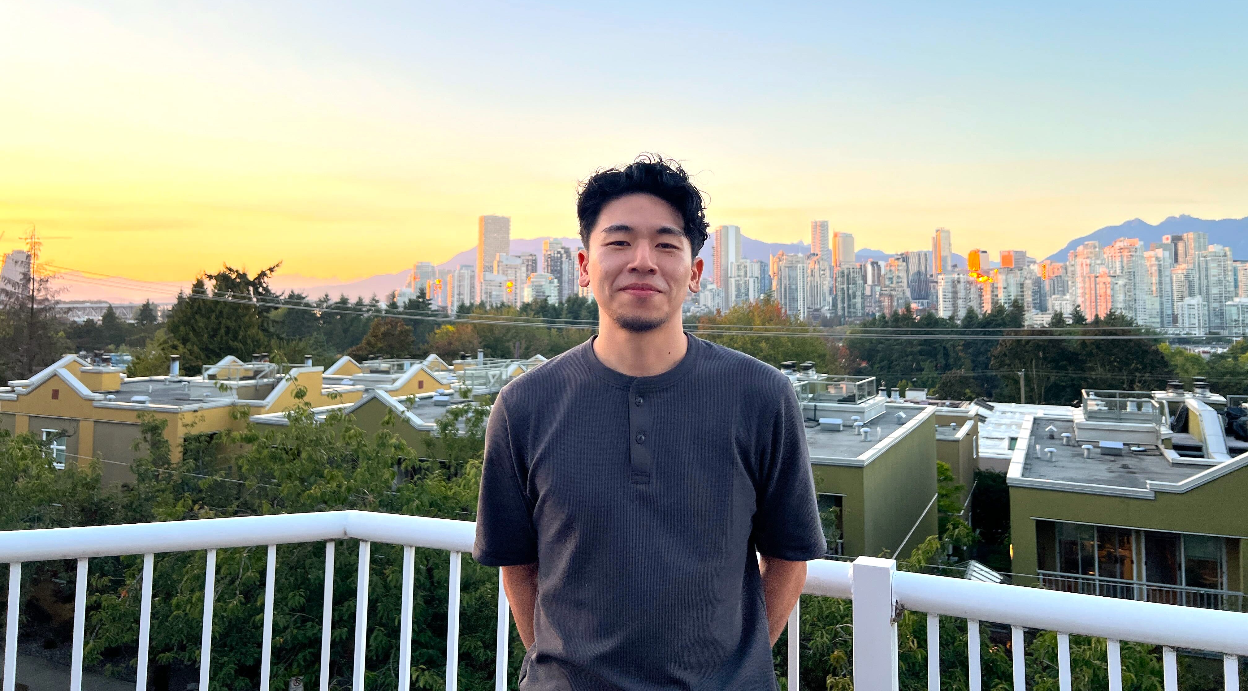 「最短距離で技術に向き合う」答えのない教育に踏み込んだエンジニアの選択