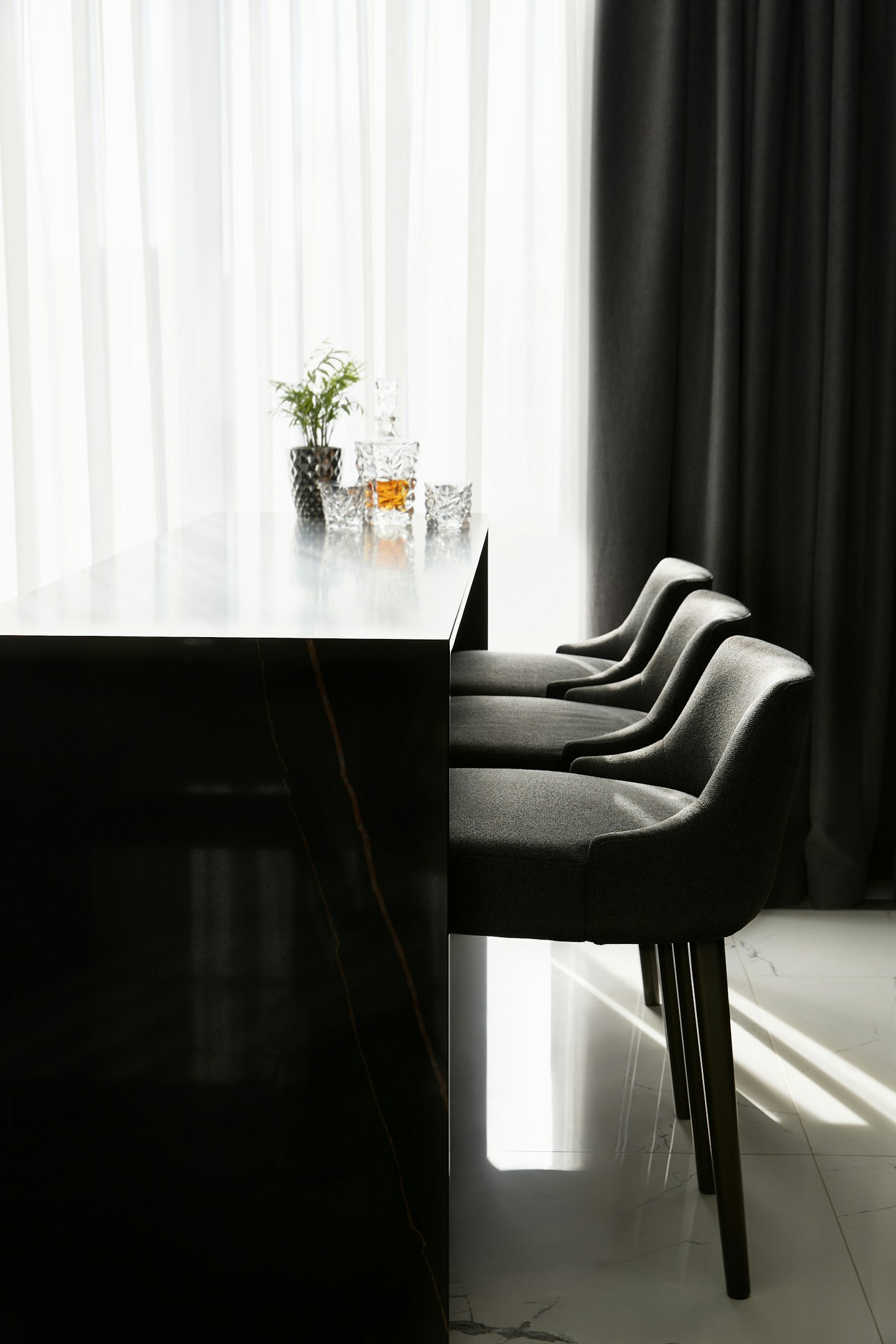 職人の高齢化、人手不足、紙文化。建設業界の課題をソフトウェアで解く