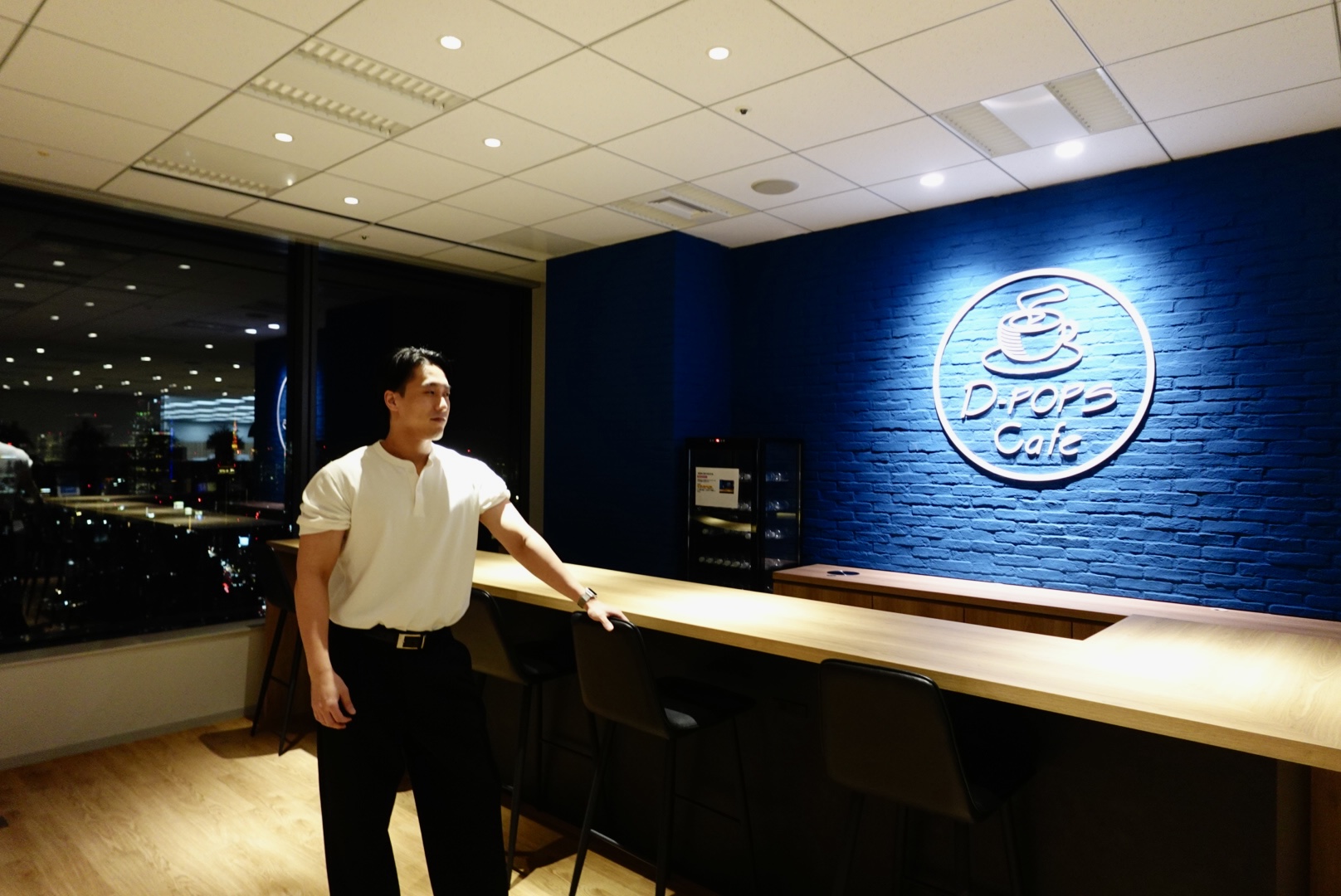 【社内表彰者インタビュー】未経験入社から半年で表彰！AIを武器に成長するバックエンドエンジニアのリアル