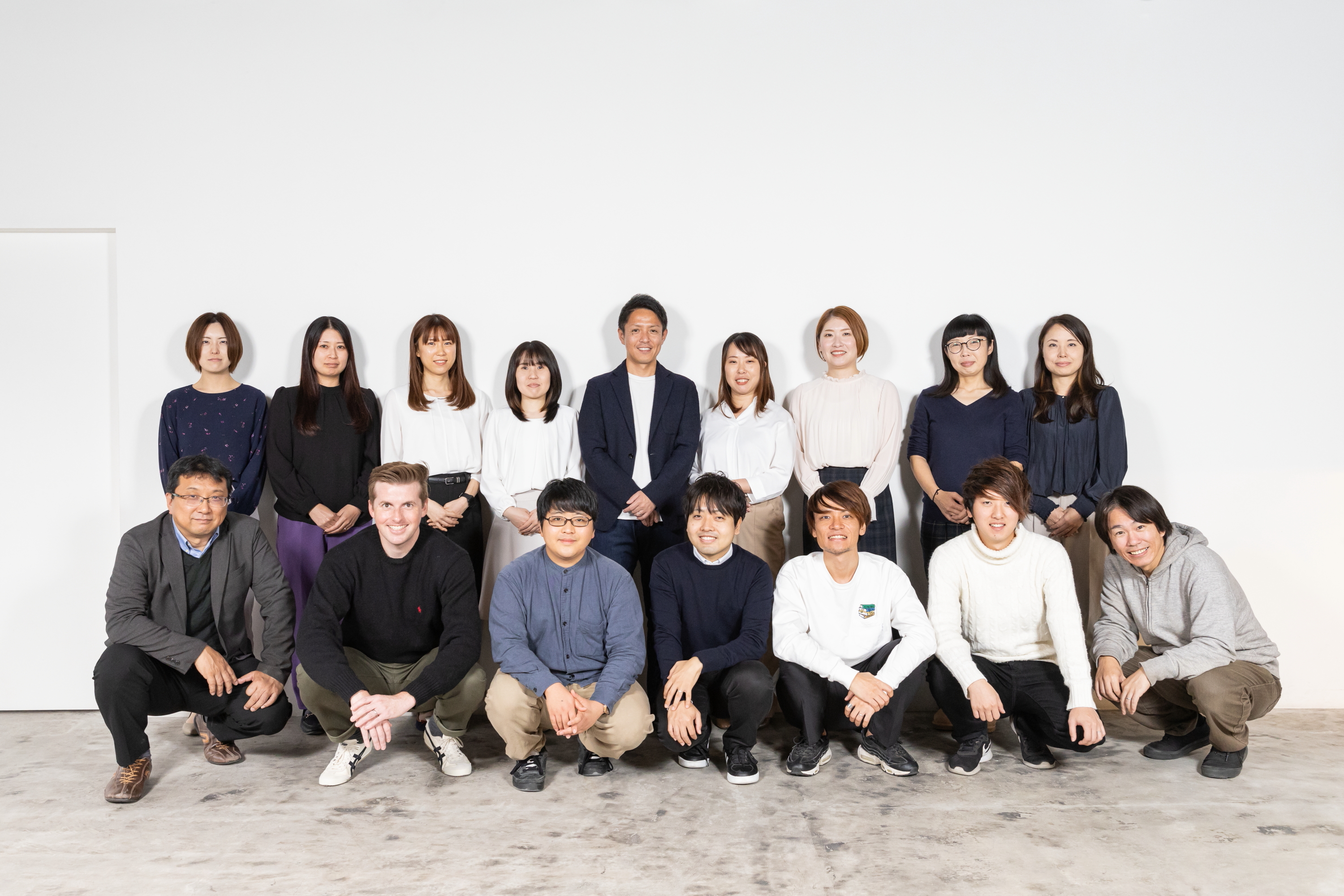 整理された美しい住宅広告デザイン―「伝える難しさ」がデザイナーとしてのキャリアの糧に