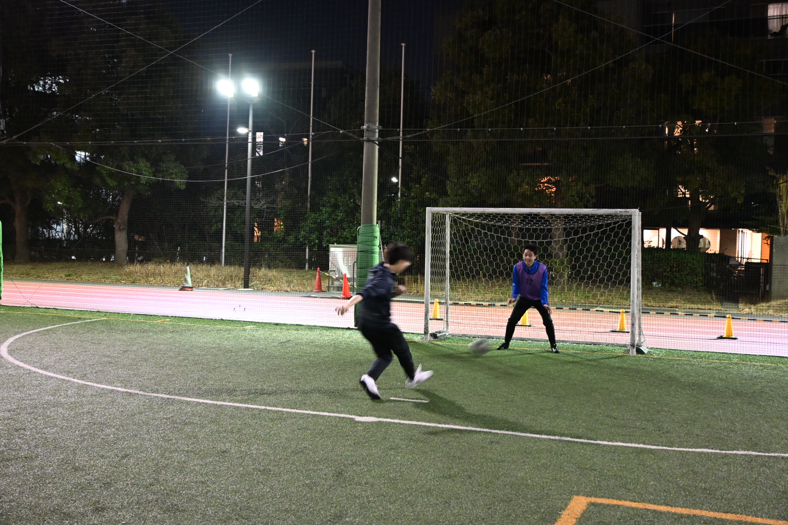 【1月活動報告】TEAM GenAi フットサル部、初蹴り！