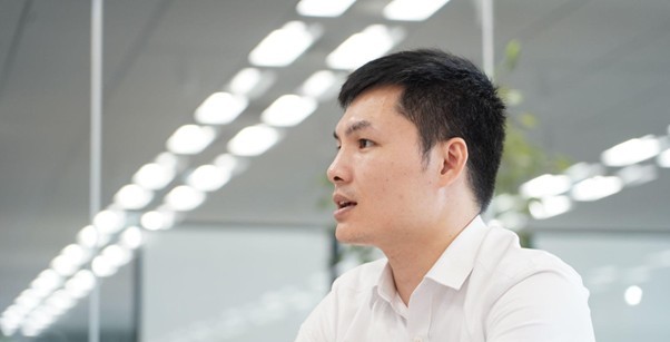 「支えられてきたから、今度は支える側に。」9年目社員が語るリーダーの姿