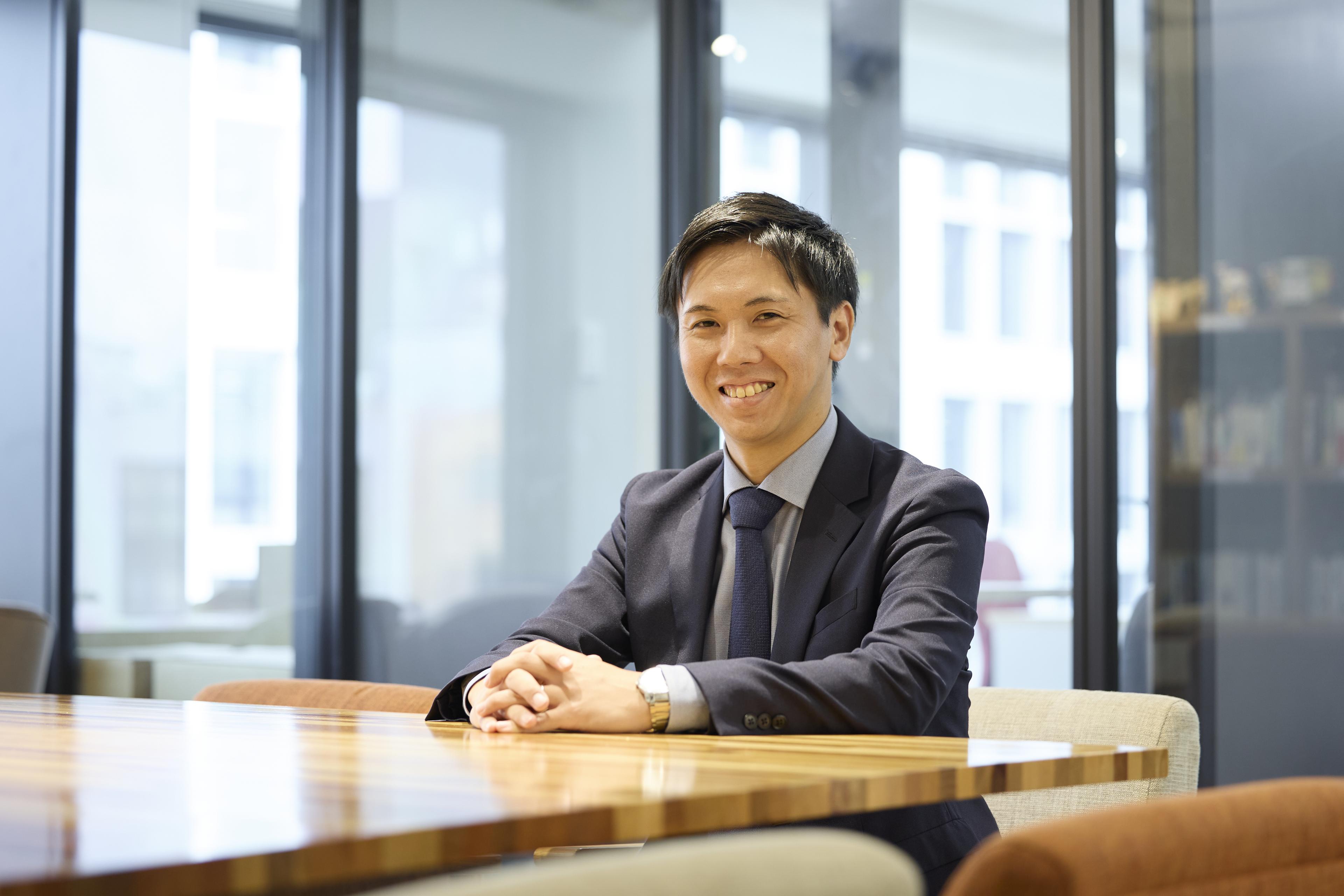 *新卒入社*徹底的な「顧客視点」を武器に、メンバーとの共創を通して面白く本質的な価値提供を