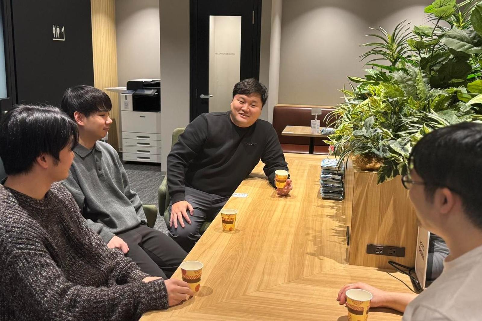 1日で要件定義、その日にマージ。AIを「使い倒す」会社の話。