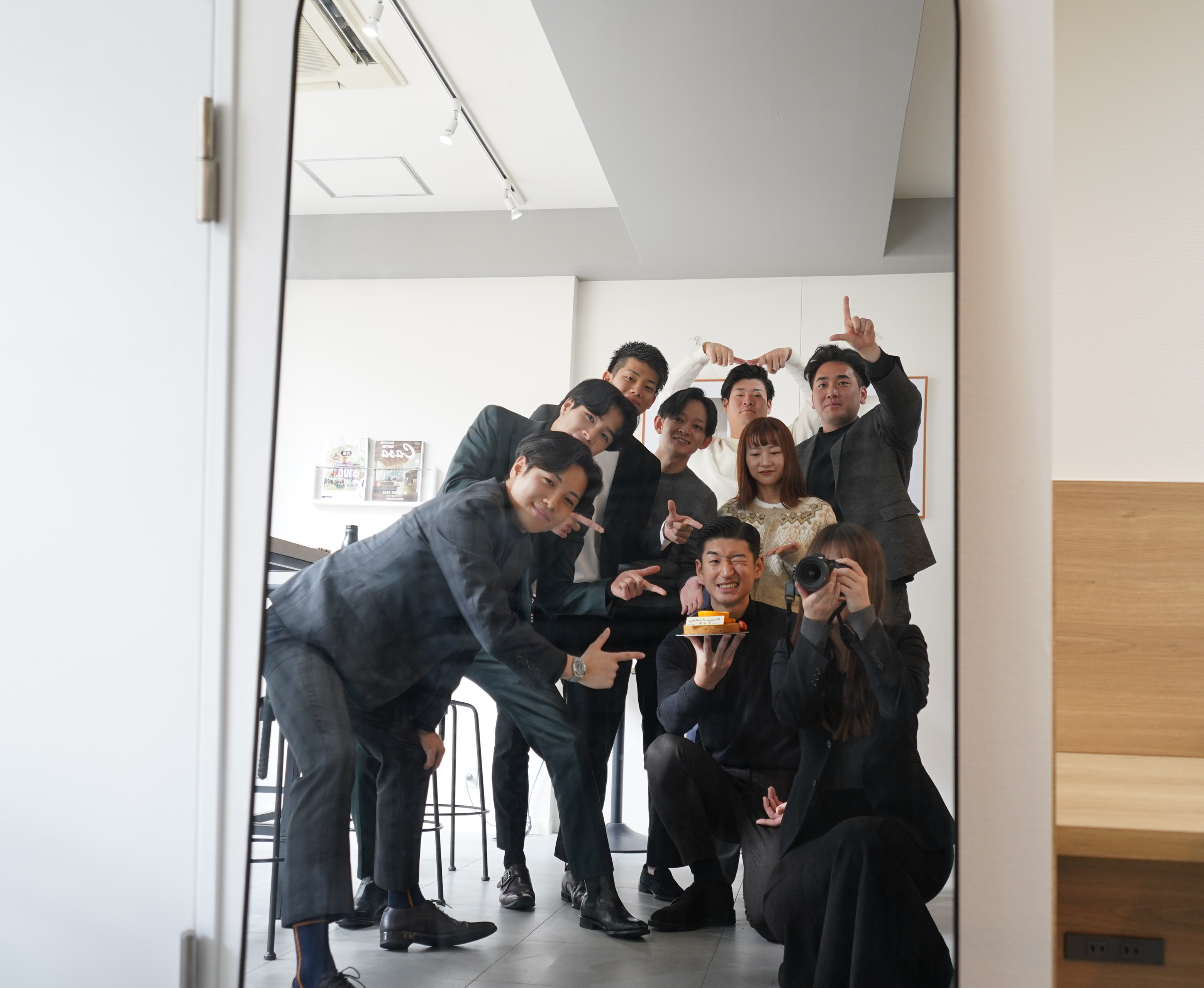 モノクロメンバーってどんな人達？💭