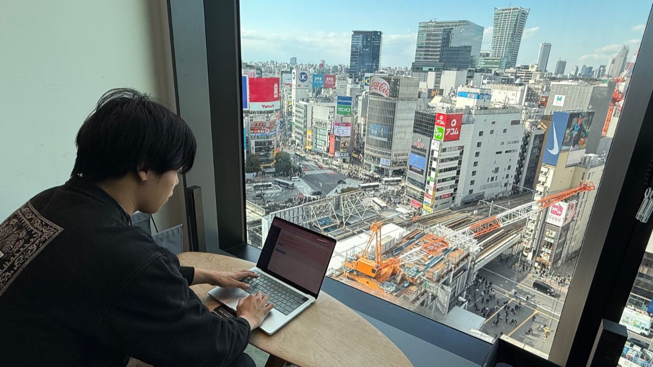 就活にピンと来なくて起業した。SNS素人から半年でフォロワー1万人、そして9つの事業へ。僕らが「SNSを極める」理由。