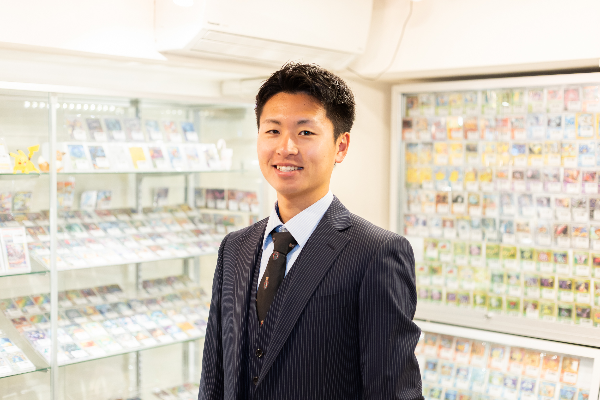 「当たりを引く震えるような喜びを」カード市場の歪みに挑む、異色のベンチャー経営戦略