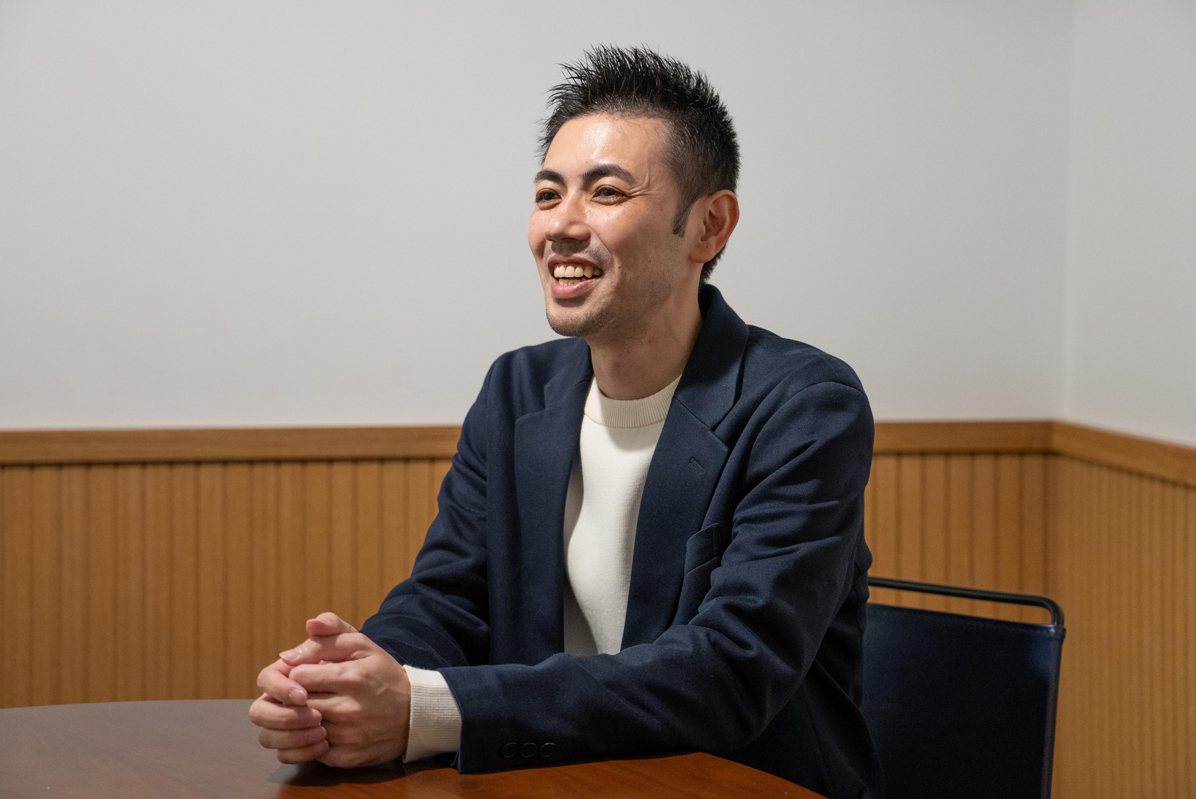 「営業力」を武器に、自ら動き信頼を積み重ね、お客様の課題を解決へと導く。 — アライヴ社員 菅原インタビュー