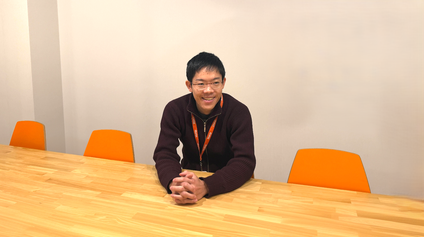 【インタビュー2025】技術の境界線を越え、ユーザー体験の「新しいスタンダード」を創るフロントエンドエンジニアの挑戦