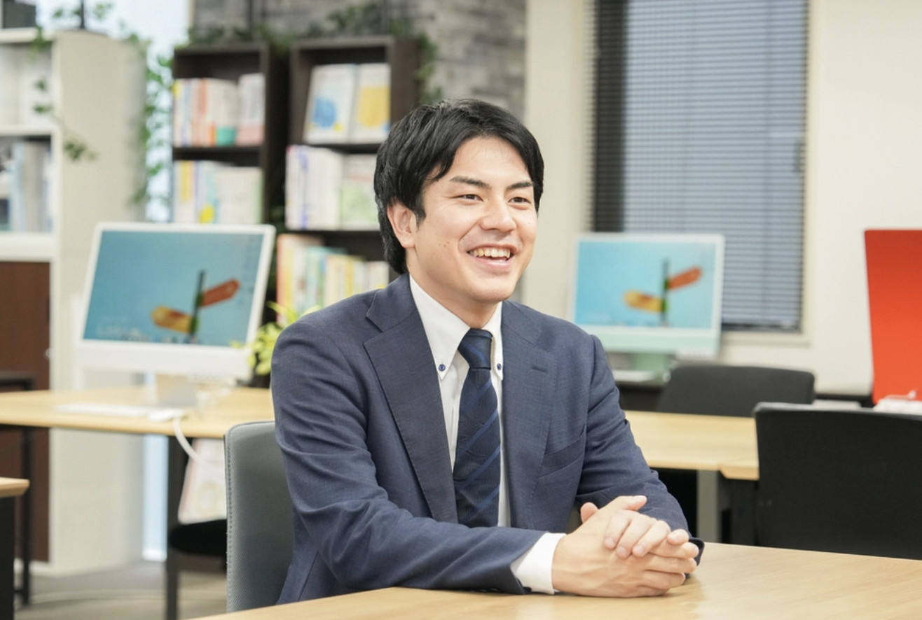 社員インタビュー(挑戦と実績、これからのキャリア形成)