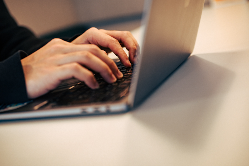 ソリューションで課題を解決する開発力　|　0からSalesforce立ち上げへ。“自律型エンジニア”がFabeeeで掴んだ成長ストーリー【社員インタビュー】