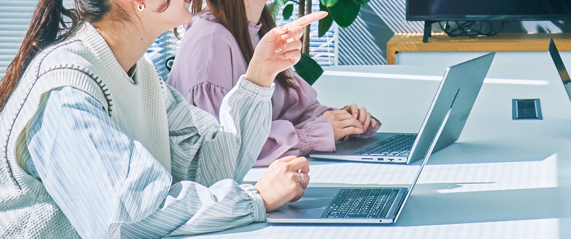 人と技術で信頼を築くSES 　|　FabeeeのSES現場で“人のつながり”を武器にするリーダーのストーリー