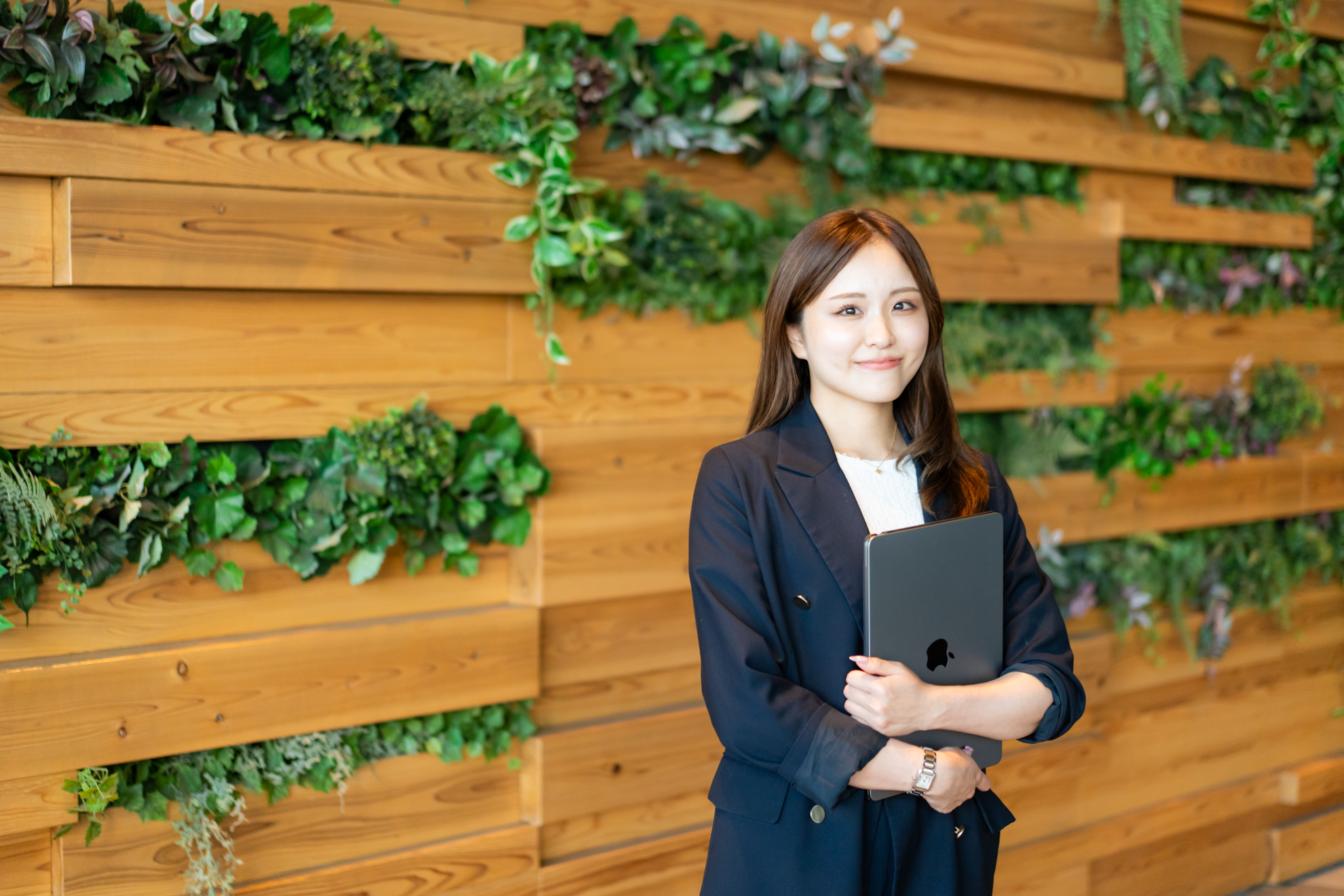 【社員インタビューvol.1】「好き」を仕事に変える。インフルエンサーの彼女が、自由で自立したGaoNで見つけた『自分らしい』CSの形とは