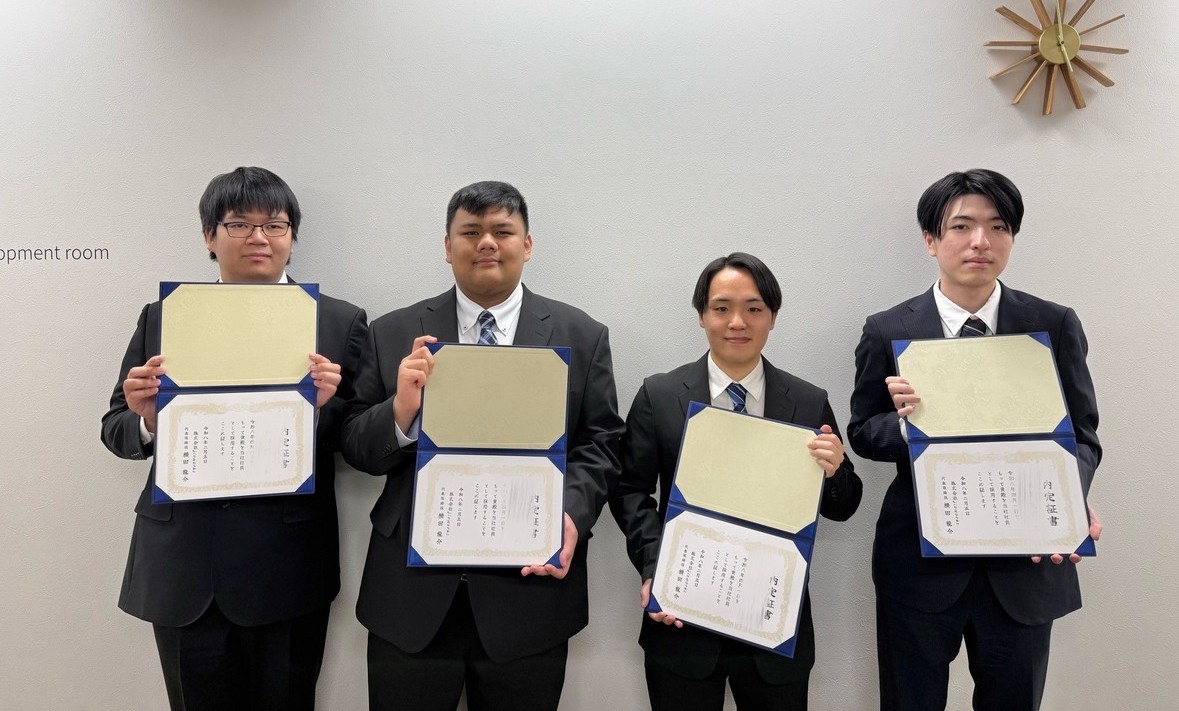 【26卒】内定式を開催しました🌷現在【27卒】を募集中です🌸